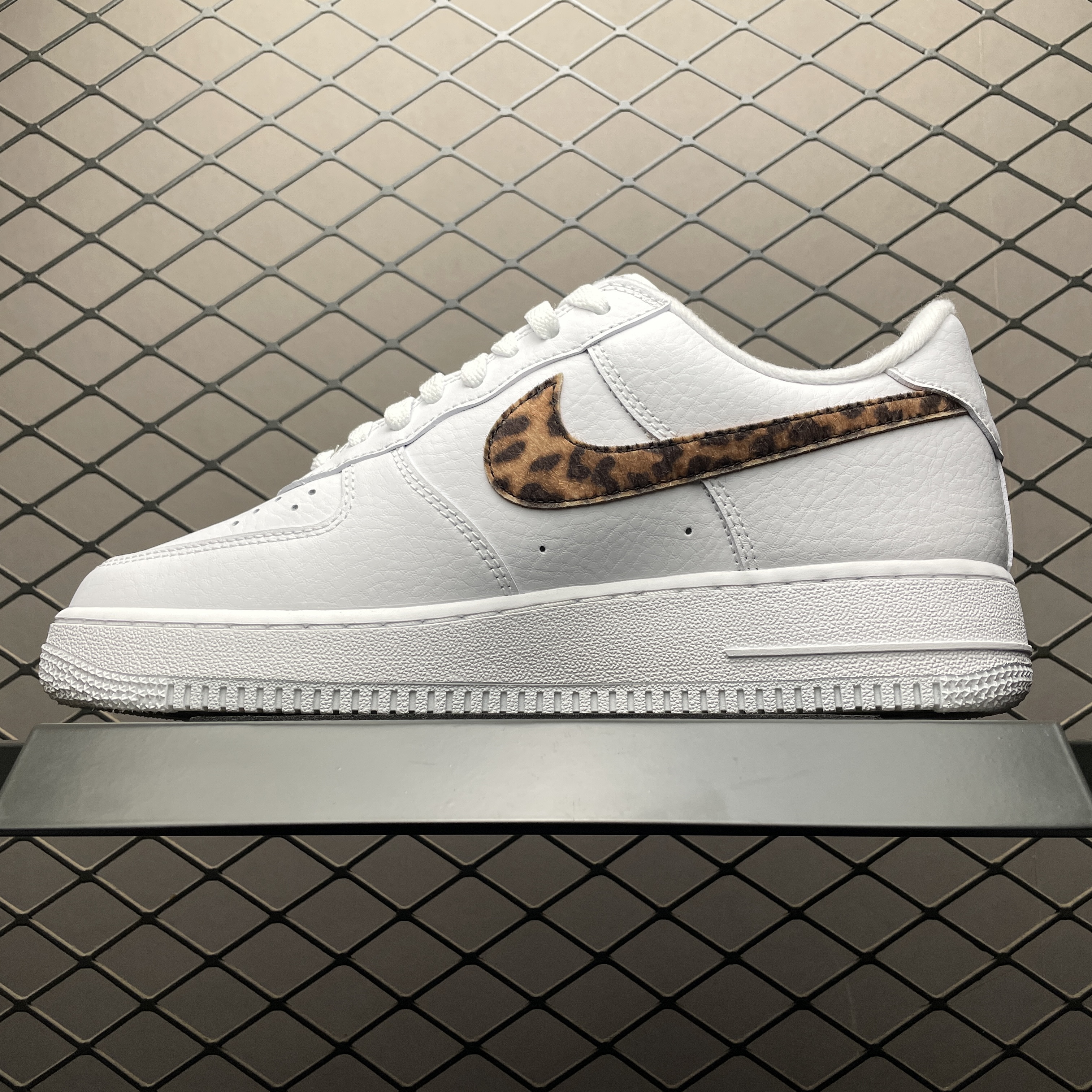 GOODENOUGH × Supreme × Nike Air Force 1 Low "White/Leopard" (25SS Week15)（IM3483-100）