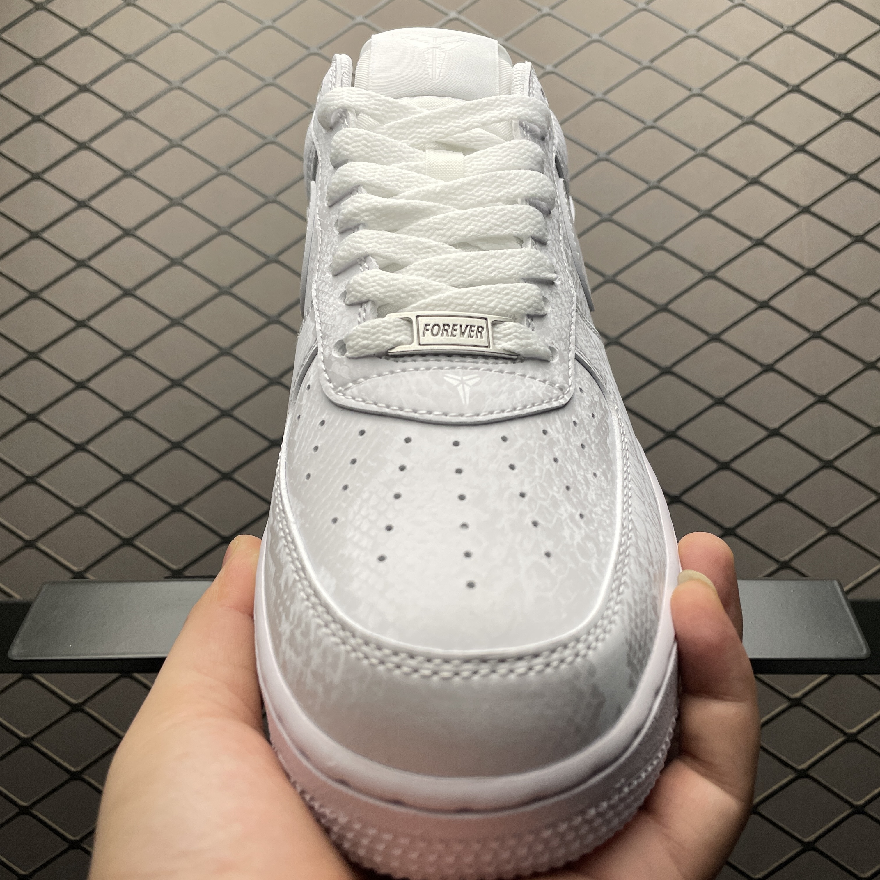 Kobe Bryant × Nike Air Force 1 Low "White"（IB0018-100）