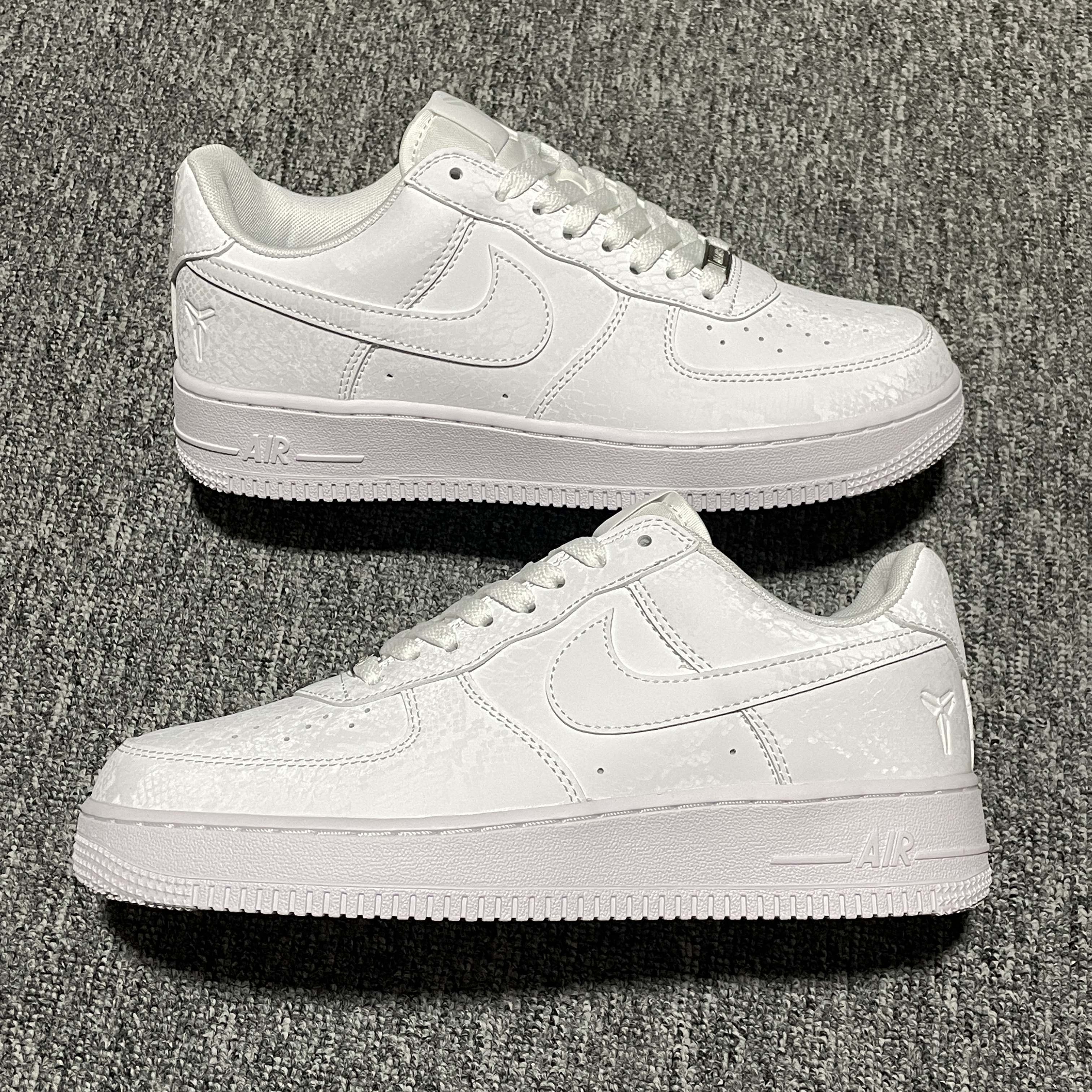 Kobe Bryant × Nike Air Force 1 Low "White"（IB0018-100）