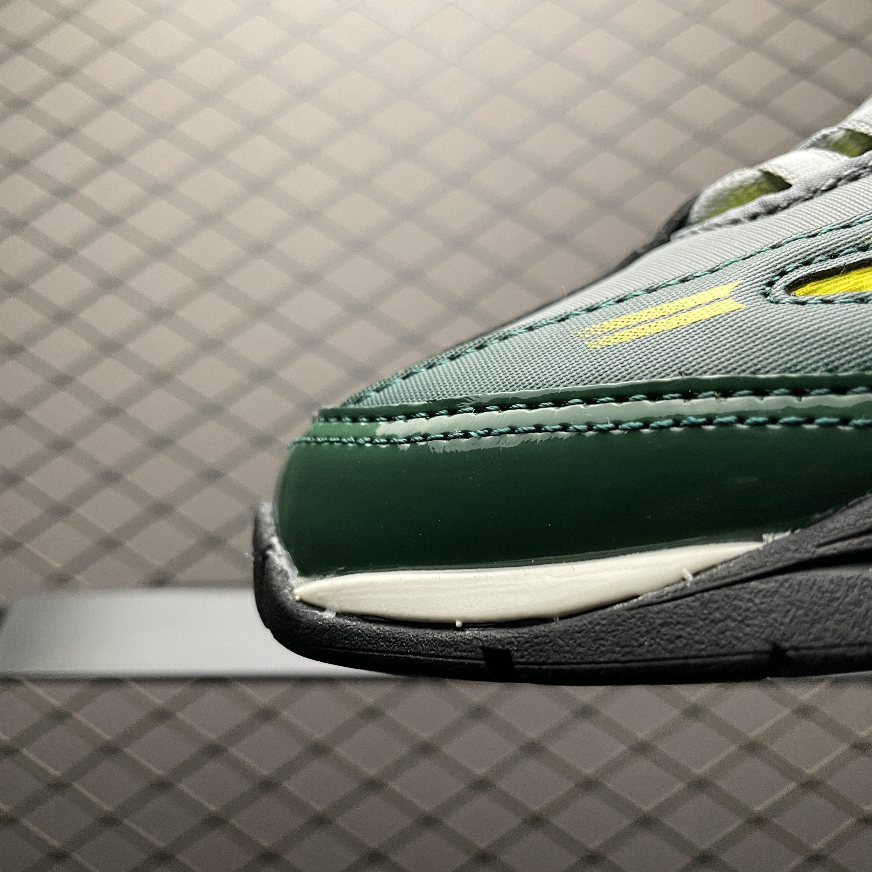 Aimé Leon Dore × New Balance RC56 "Neon/Grey"(URC56AD1)