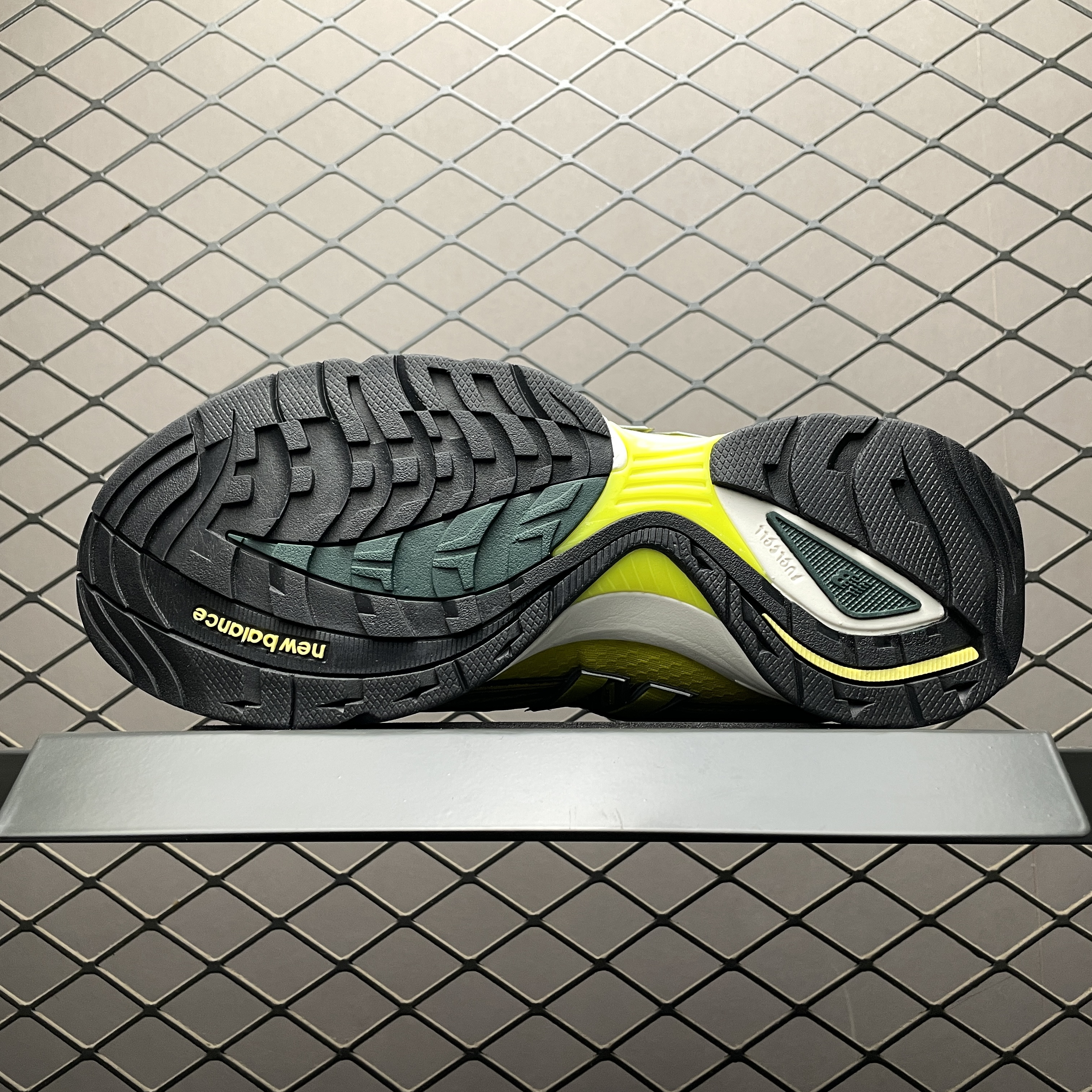 Aimé Leon Dore × New Balance RC56 "Neon/Grey"(URC56AD1)