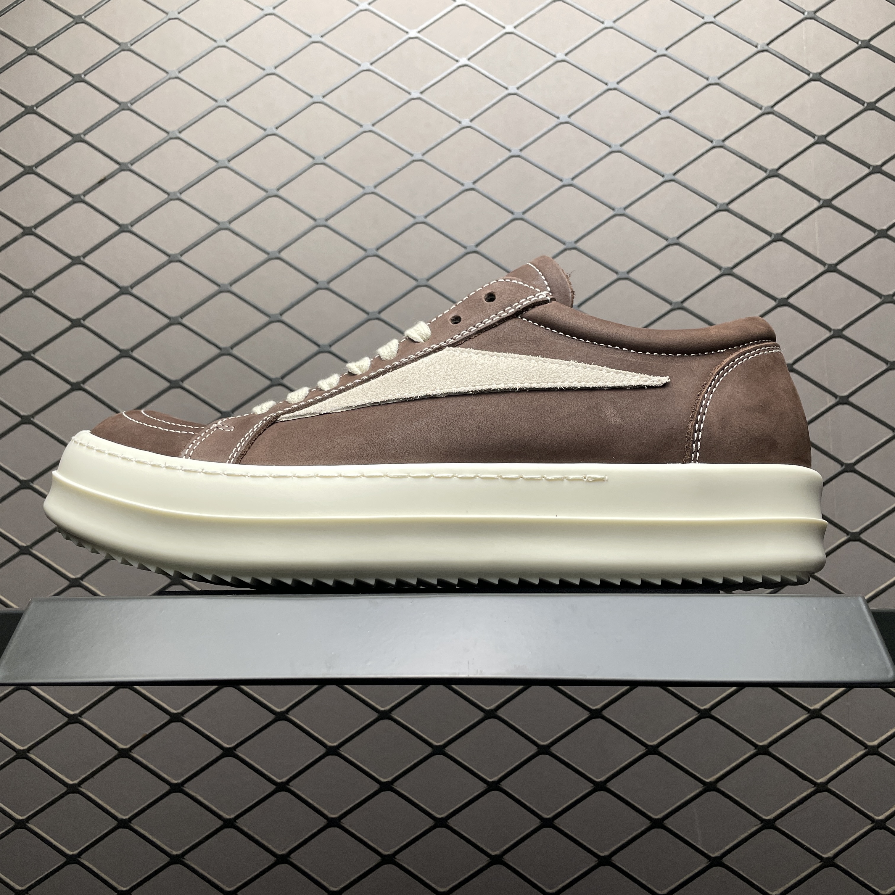 Rick Owens Porterville Vintage Low Fawn Milk (RR02D6897LWNLVS-13411) 