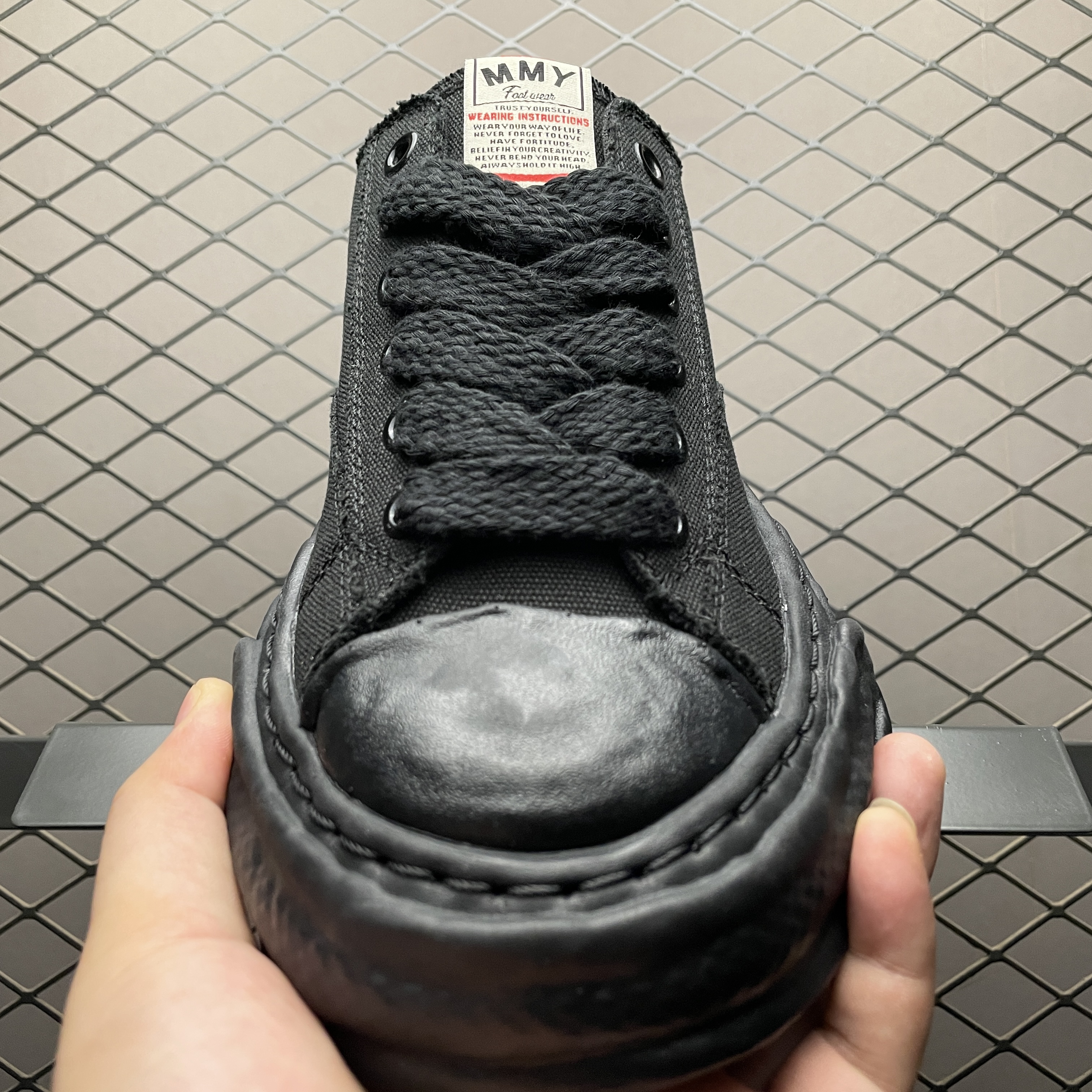 Maison MIHARA YASUHIRO PETERSON Original Sole Canvas Low Cut Sneaker (A01FW702BLACK) 