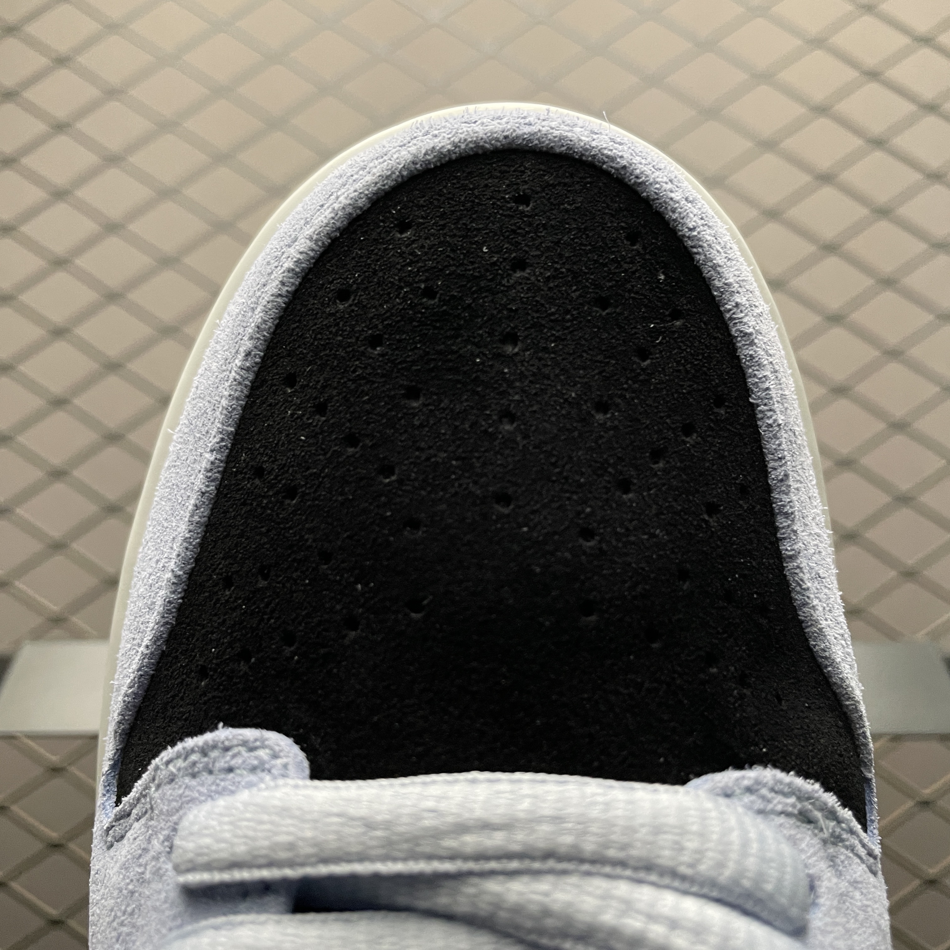 Nike SB Dunk Low Pro "Aluminum/Black"（HF3063-400）