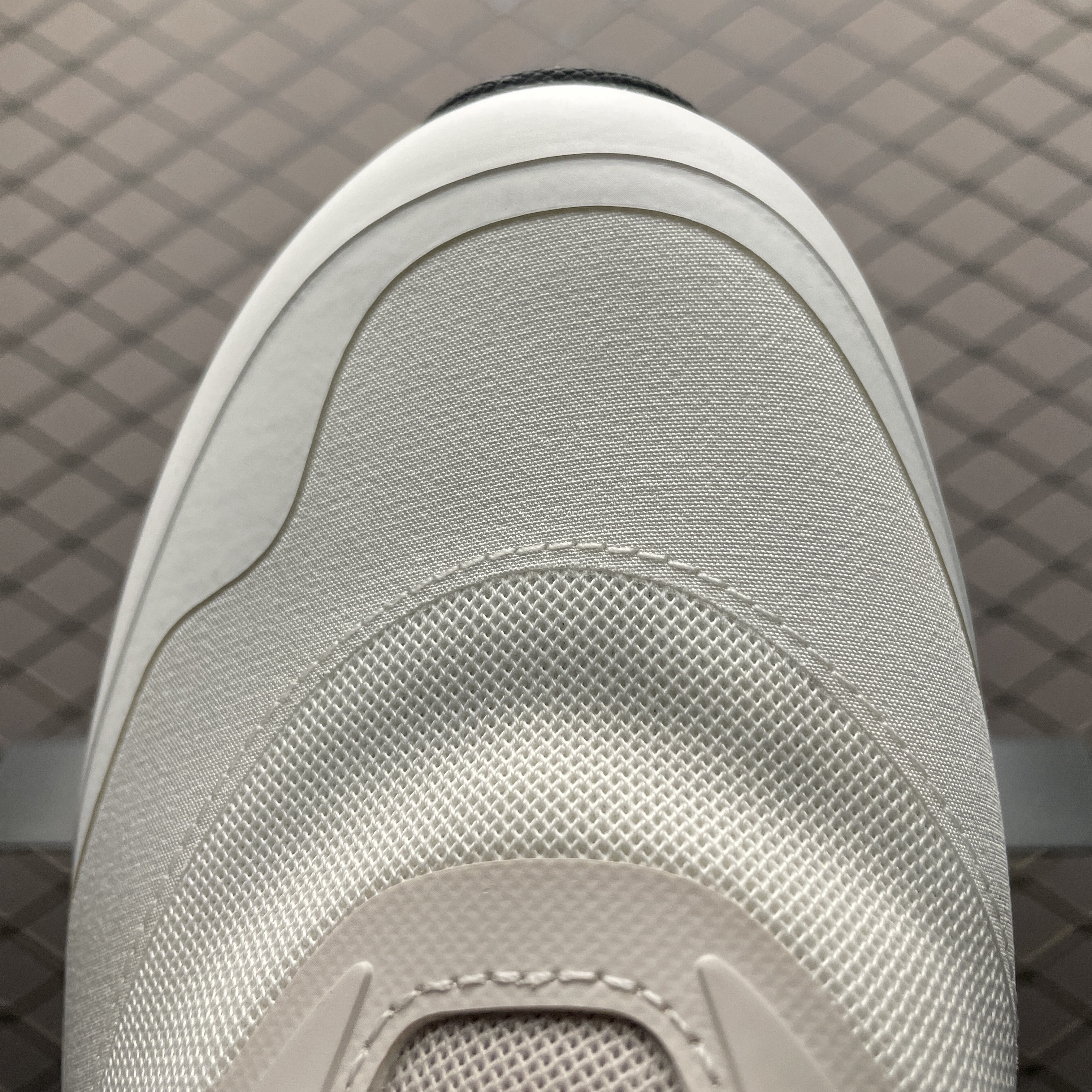 On Running Cloudtilt 2 LOEWE Sand White (3ME10692979)