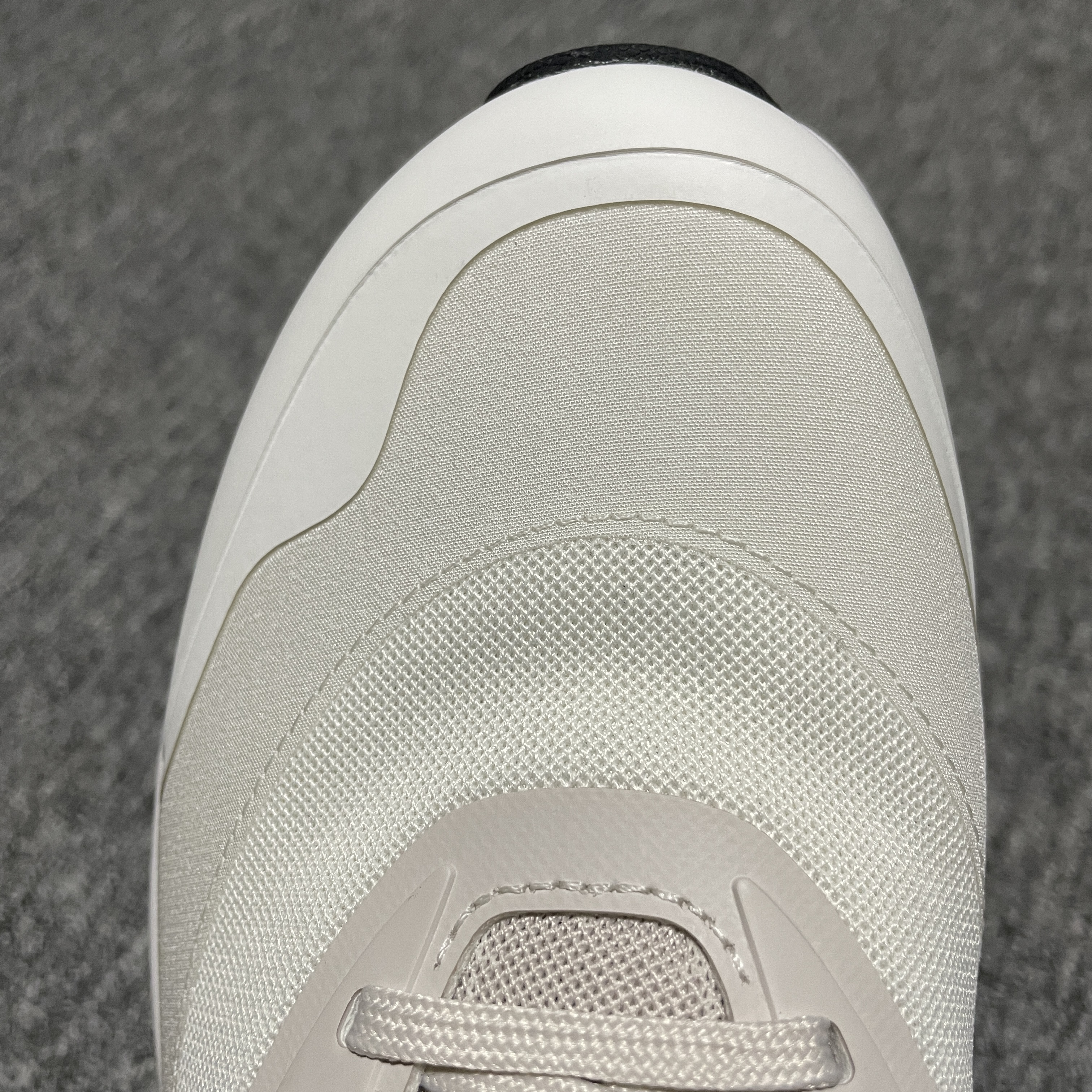 On Running Cloudtilt 2 LOEWE Sand White (3ME10692979)