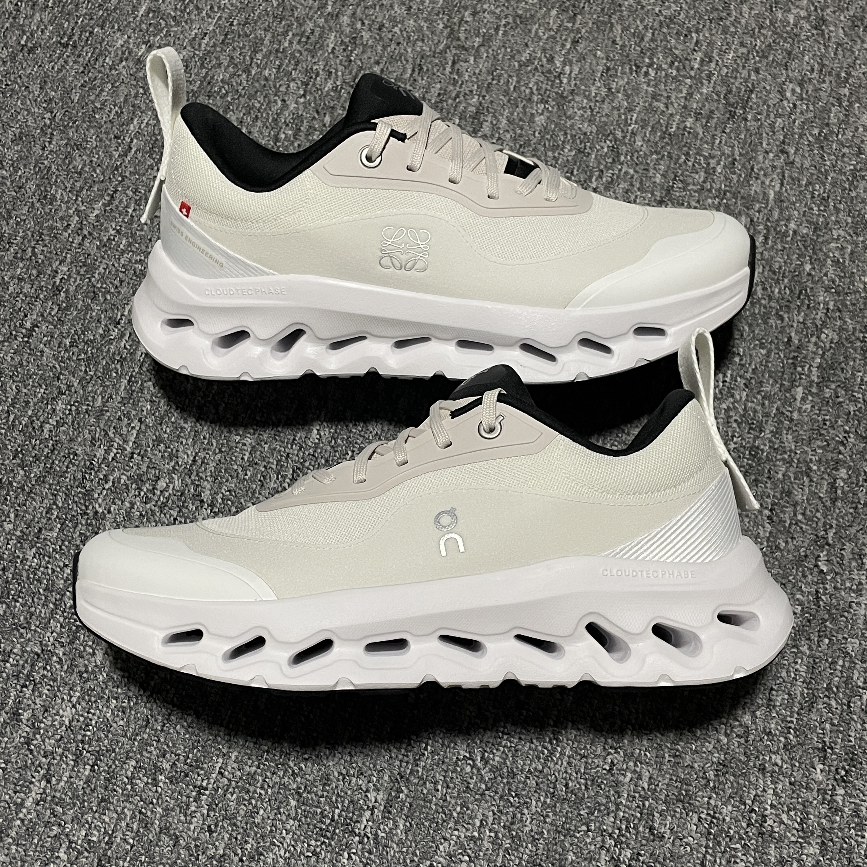 On Running Cloudtilt 2 LOEWE Sand White (3ME10692979)