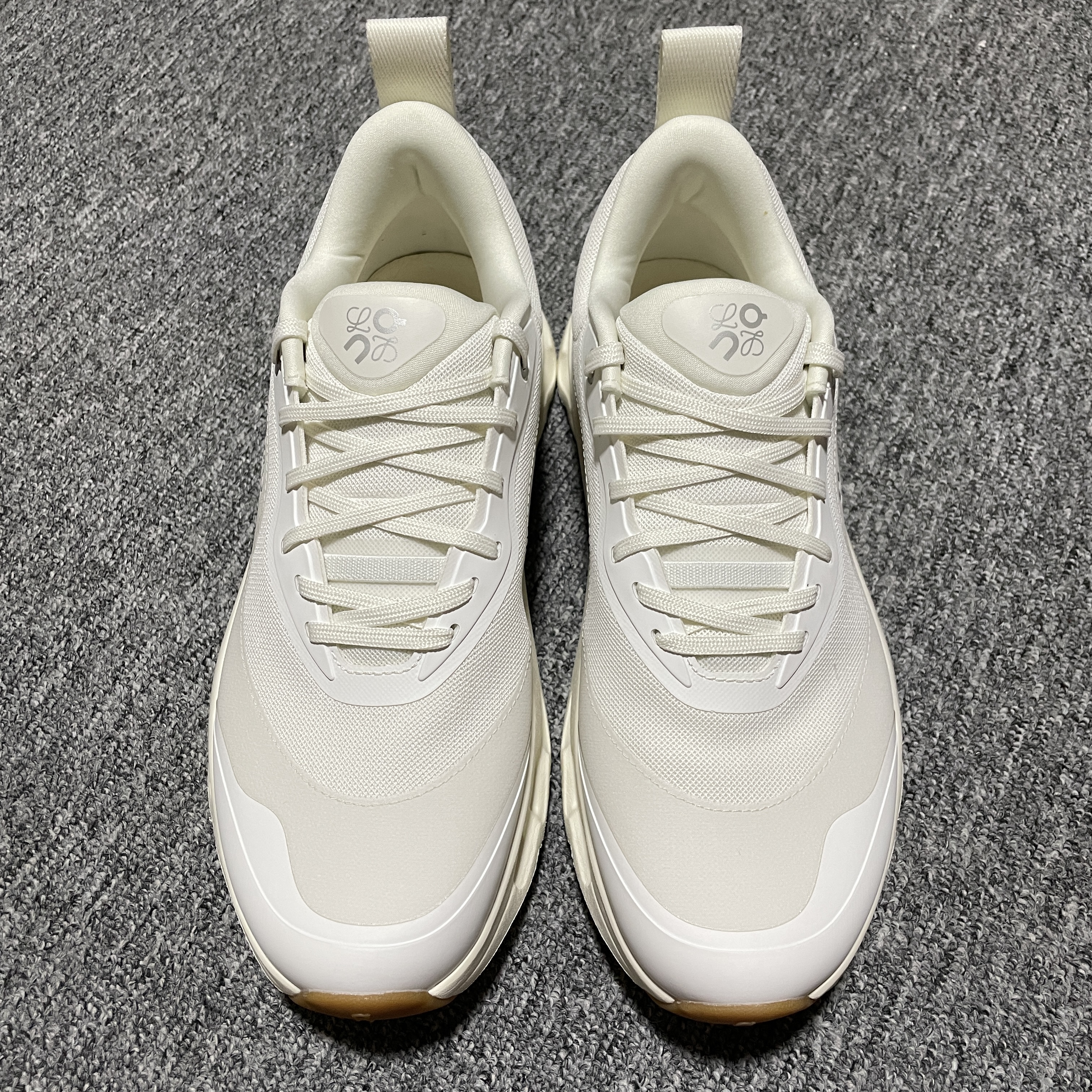 LOEWE × On Women's Cloudtilt 2.0 "All White" (L929282X29-3089)