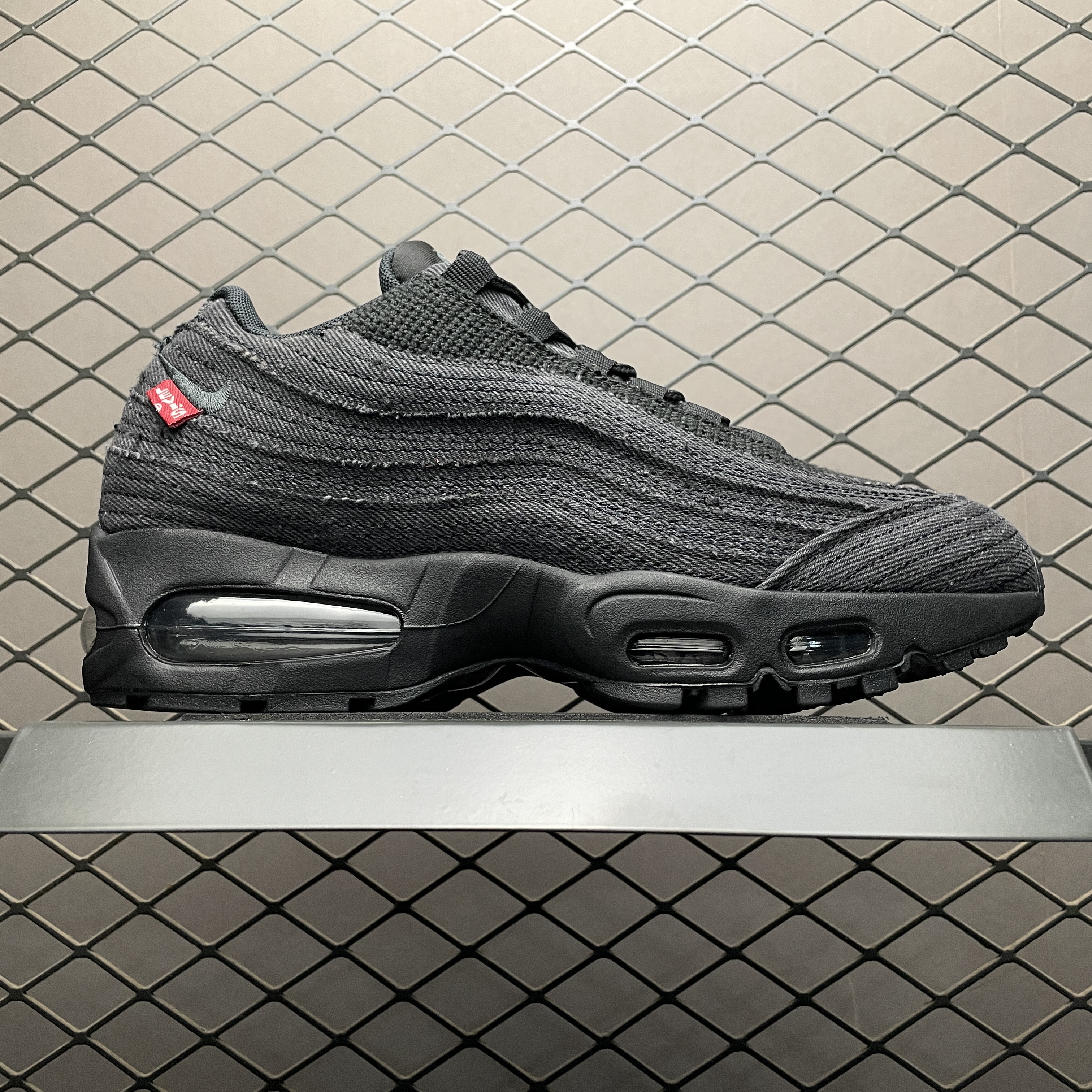 Levi's × Nike Air Max 95 OG "Denim Black"(HM4743-001)