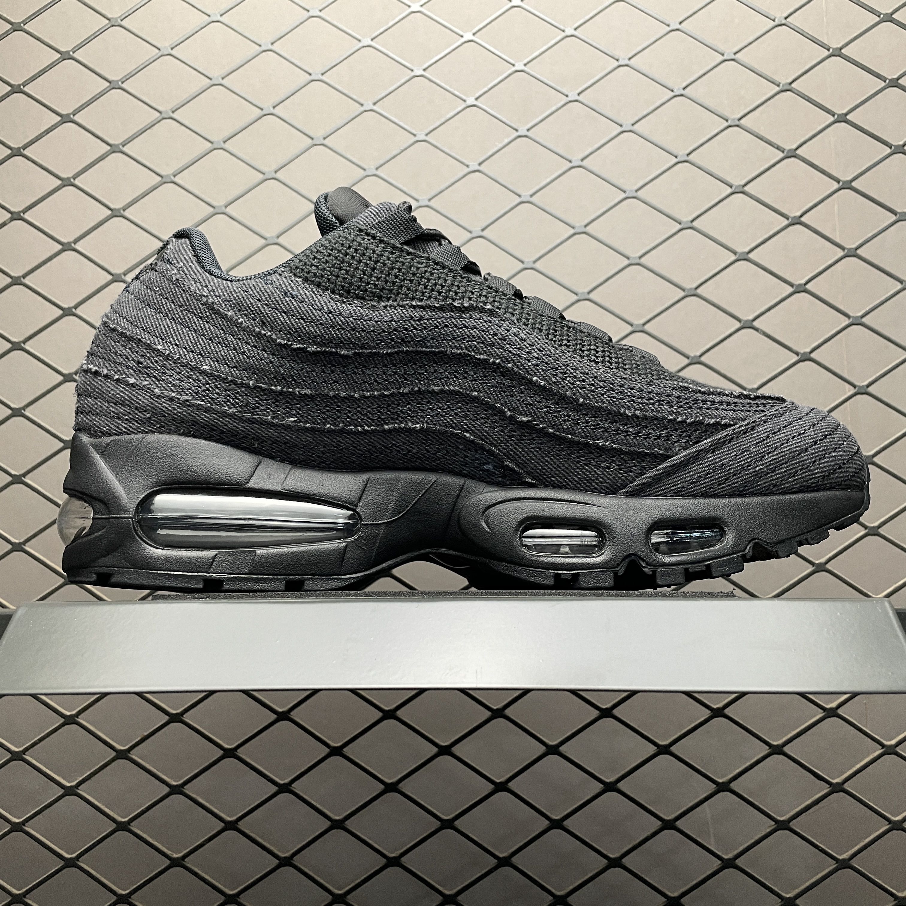 Levi's × Nike Air Max 95 OG "Denim Black"(HM4743-001)
