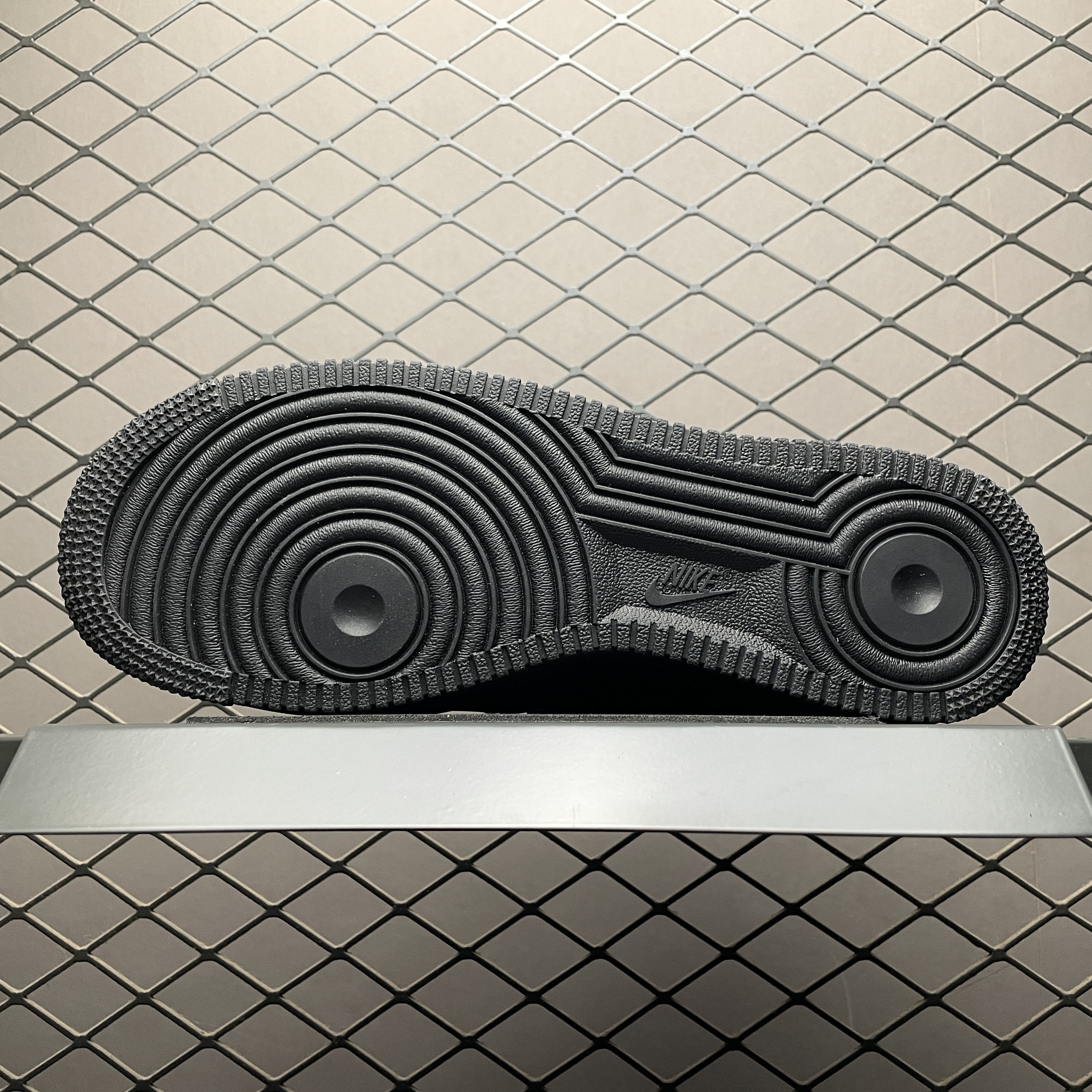 Nike Air Force 1 Low "Black Animal"（HQ1977-001）