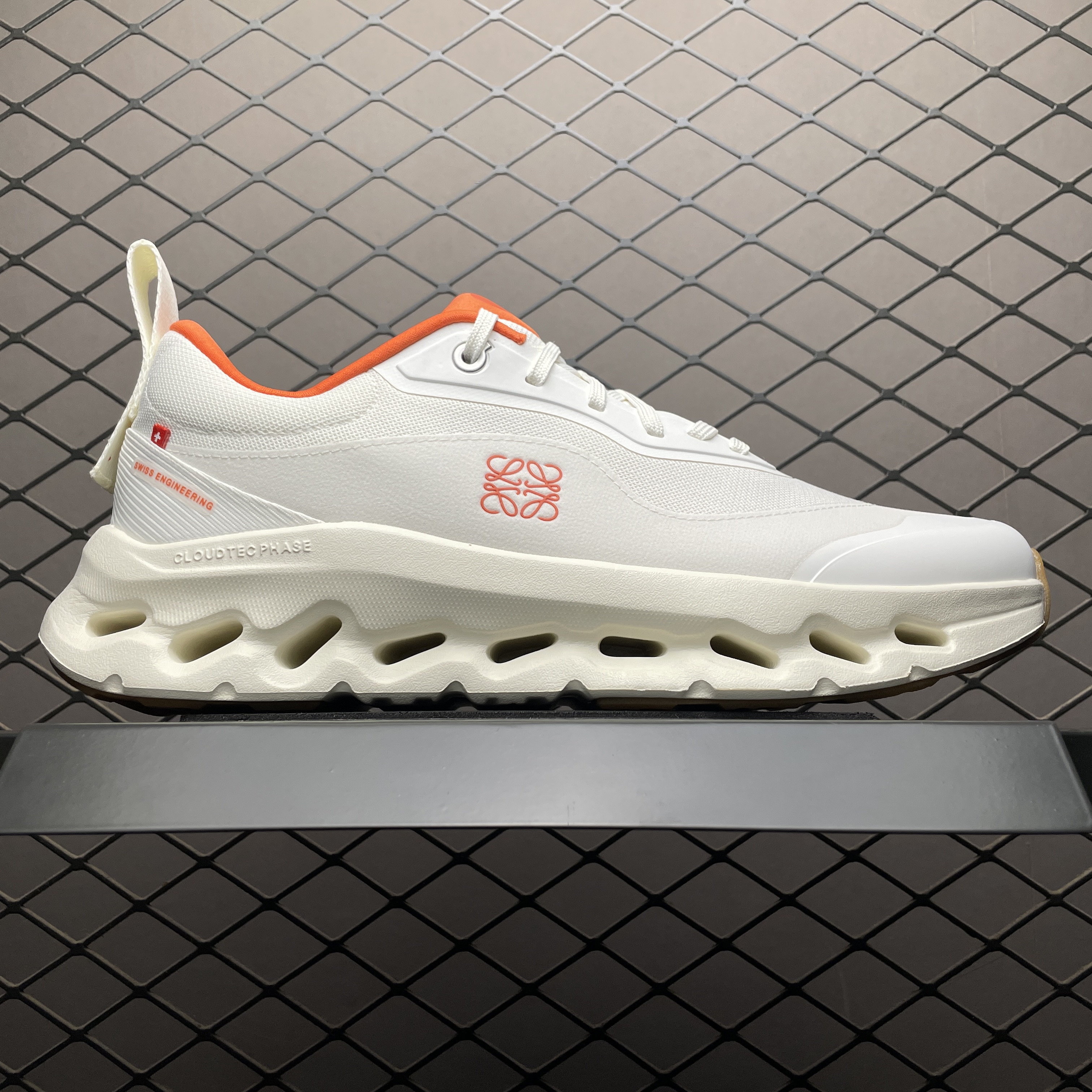 On Running Cloudtilt 2 LOEWE White Orange (3ME10691562)