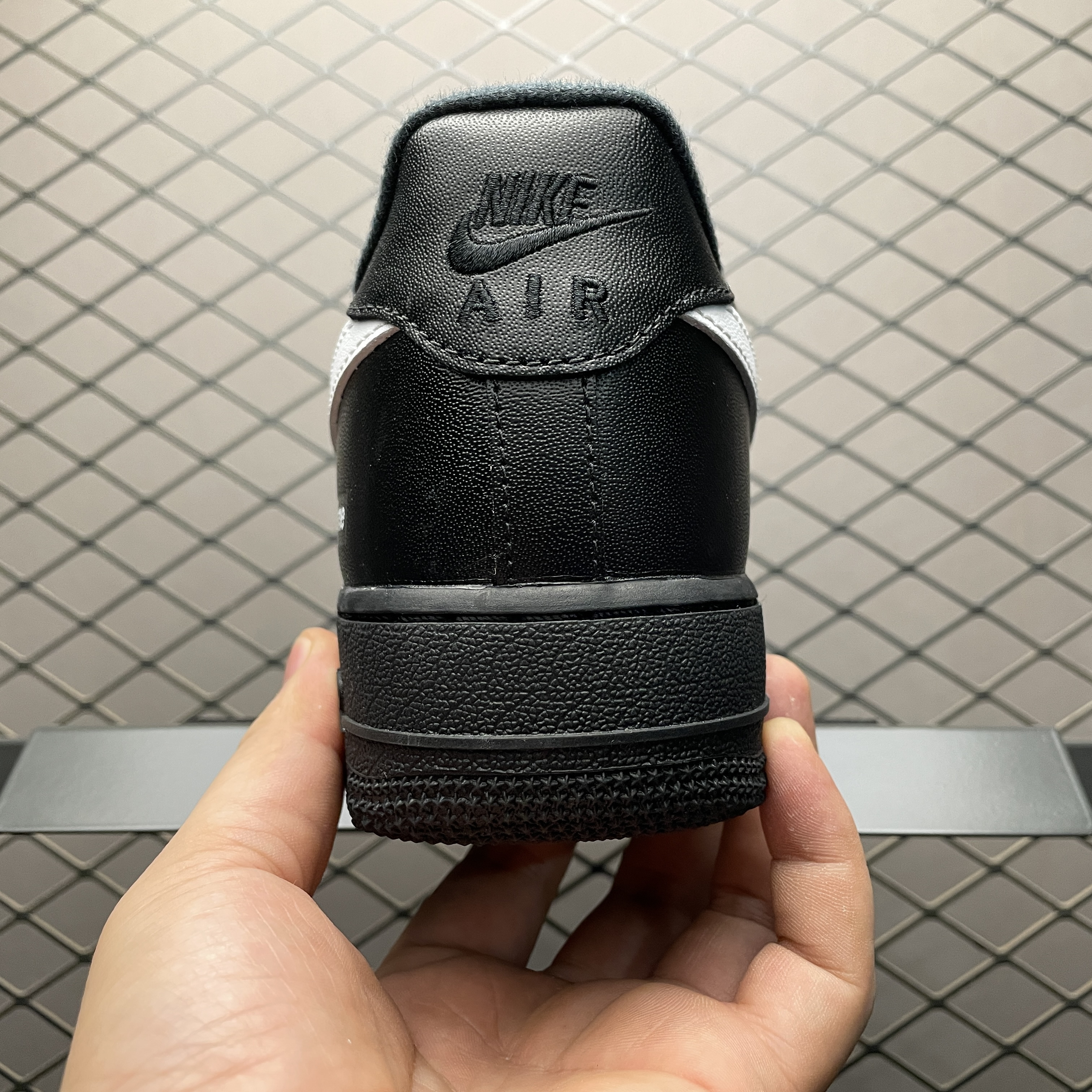 Supreme × Nike Air Force 1 Low "Black/White"（CU9225-002）