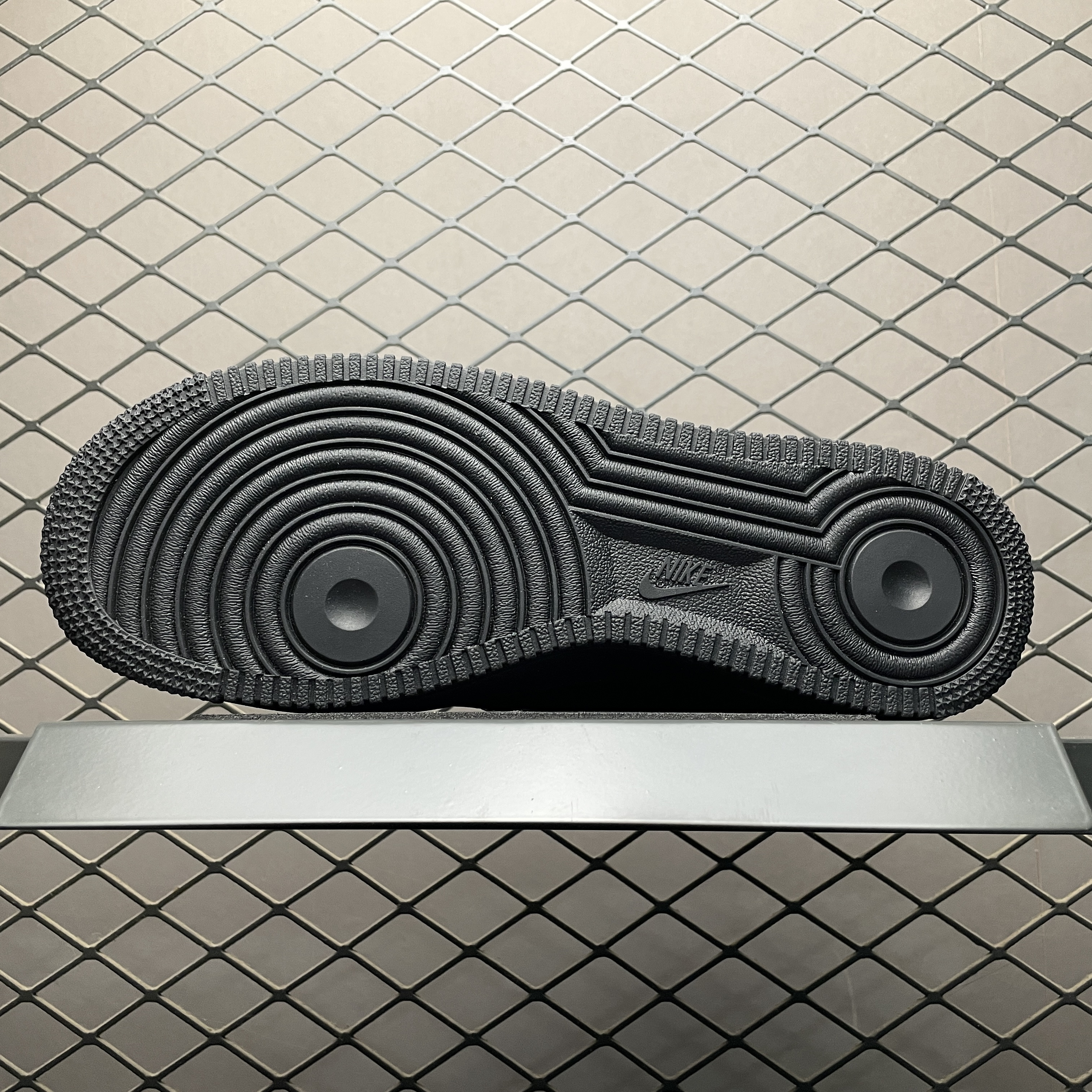 Supreme × Nike Air Force 1 Low "Black/White"（CU9225-002）