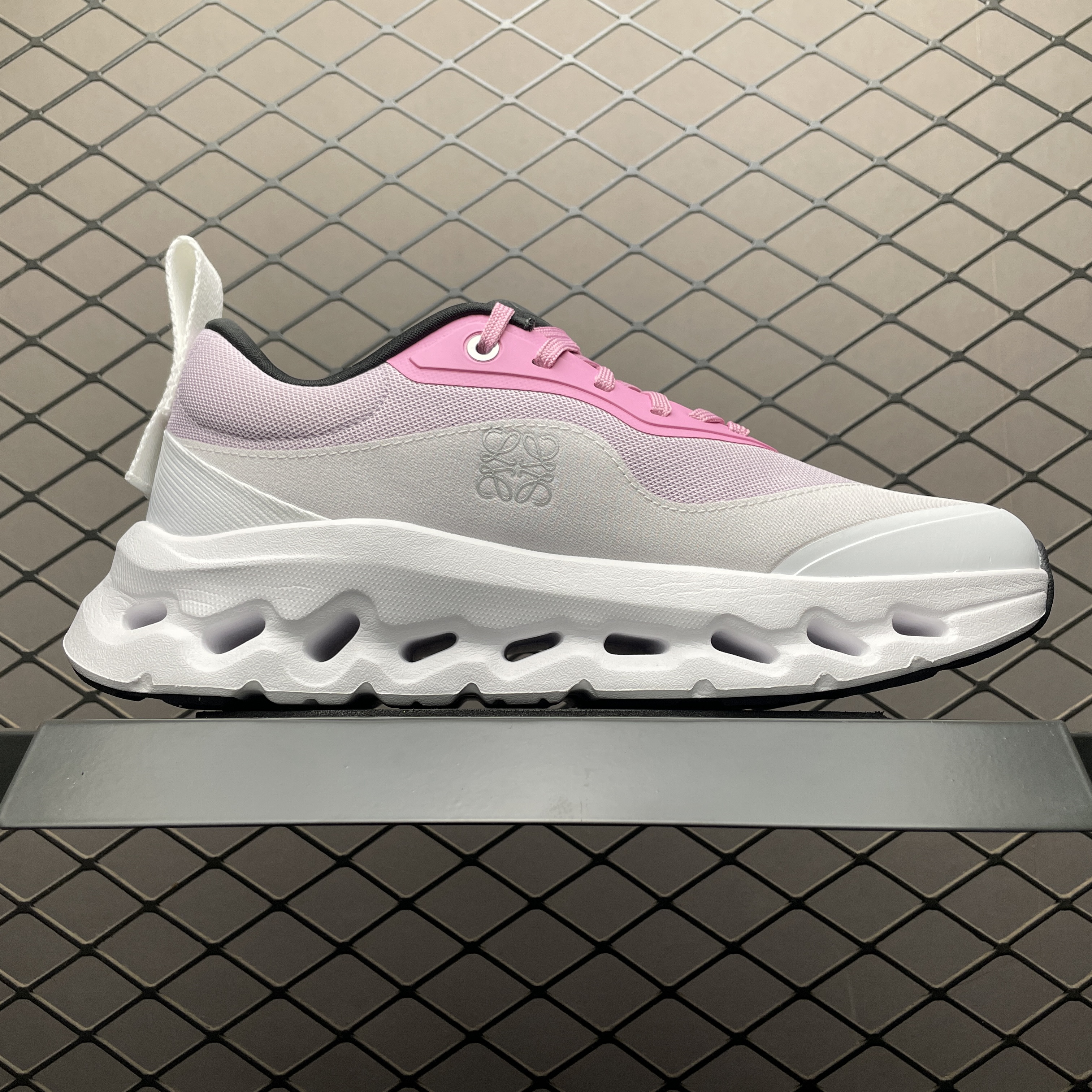 Loewe x ON Cloudtilt 2 'Pink White' (3ME10692909)