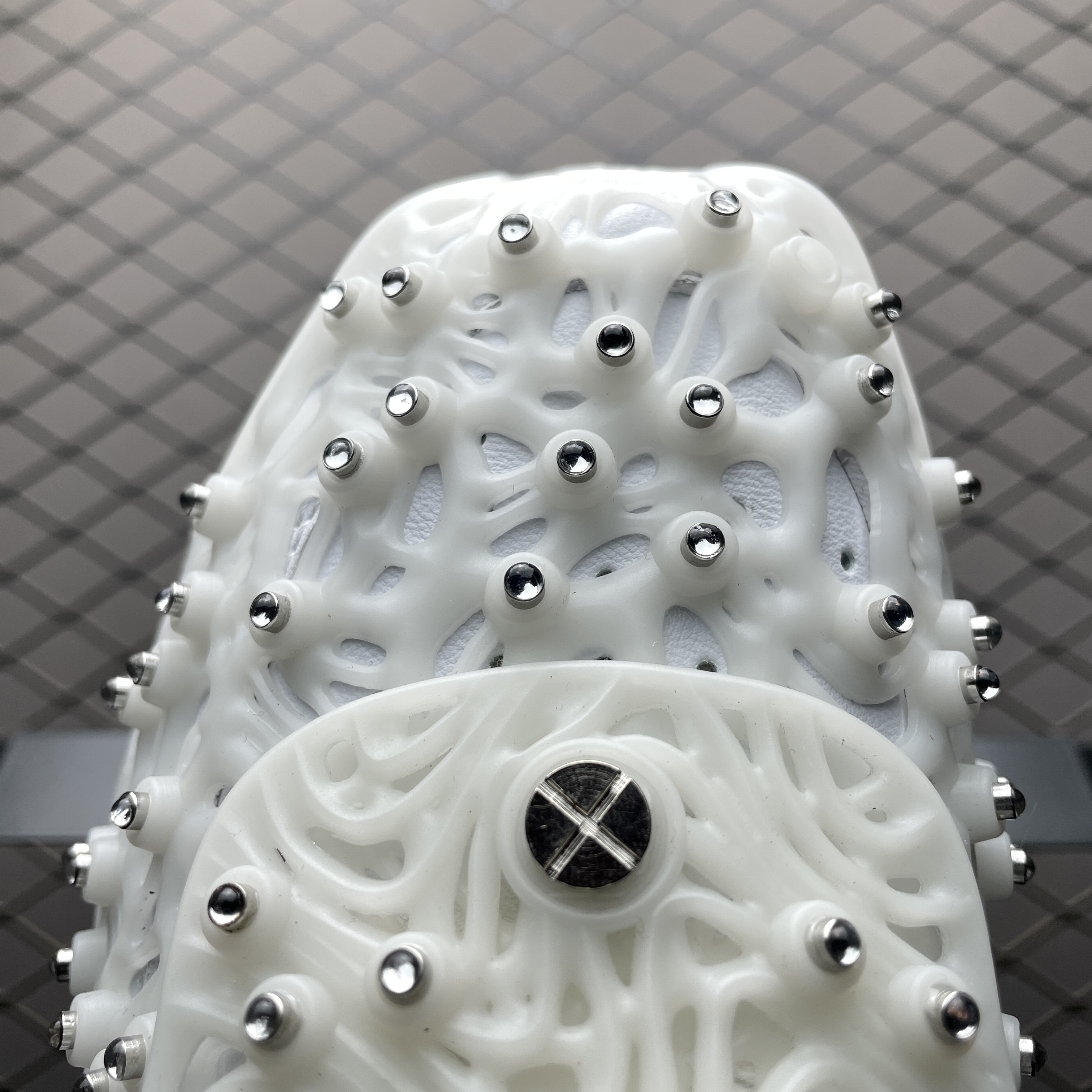 Swarovski × Nike Women's Air Force 1 Low Retro Reflective Crystal "Triple White"（CV7668-100）