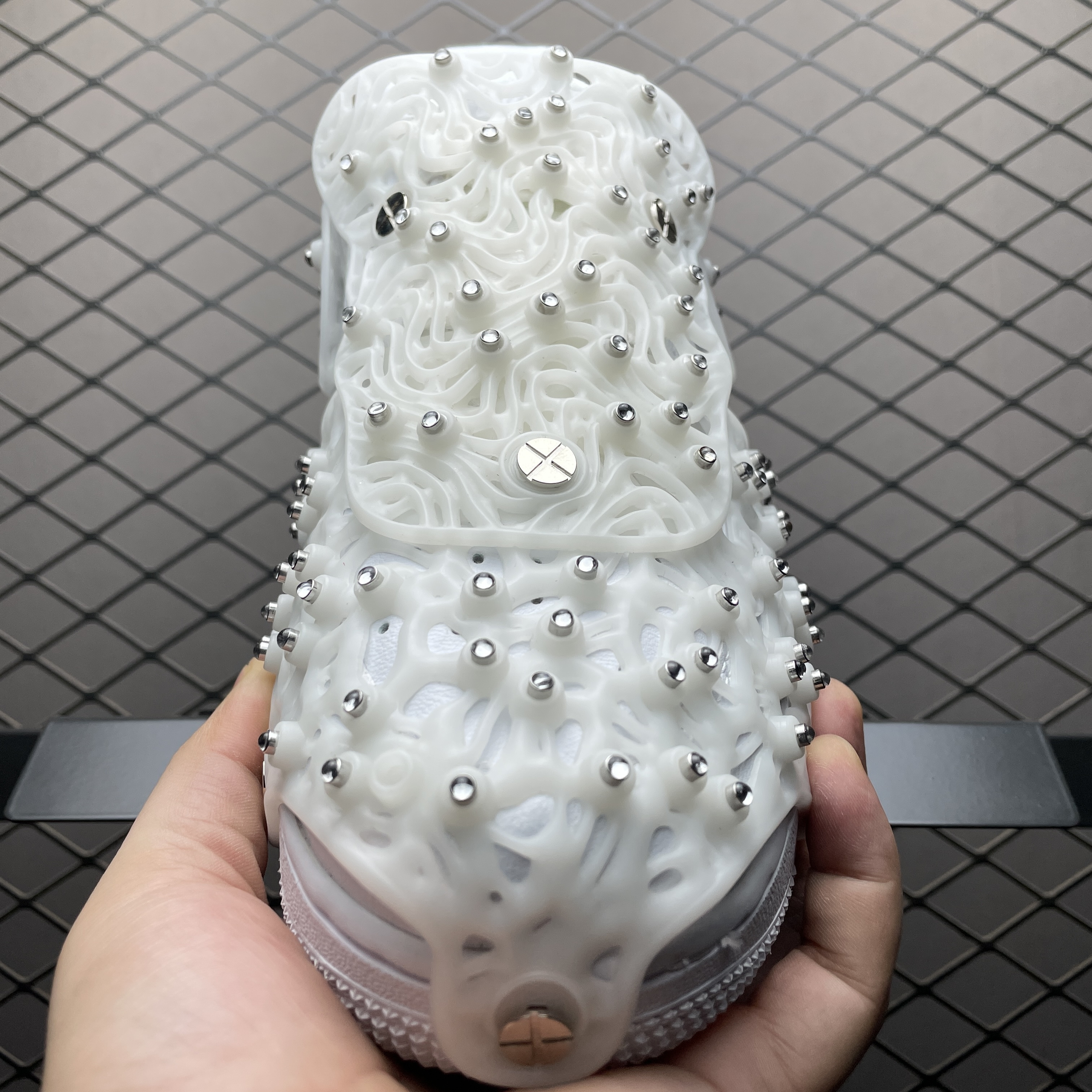 Swarovski × Nike Women's Air Force 1 Low Retro Reflective Crystal "Triple White"（CV7668-100）