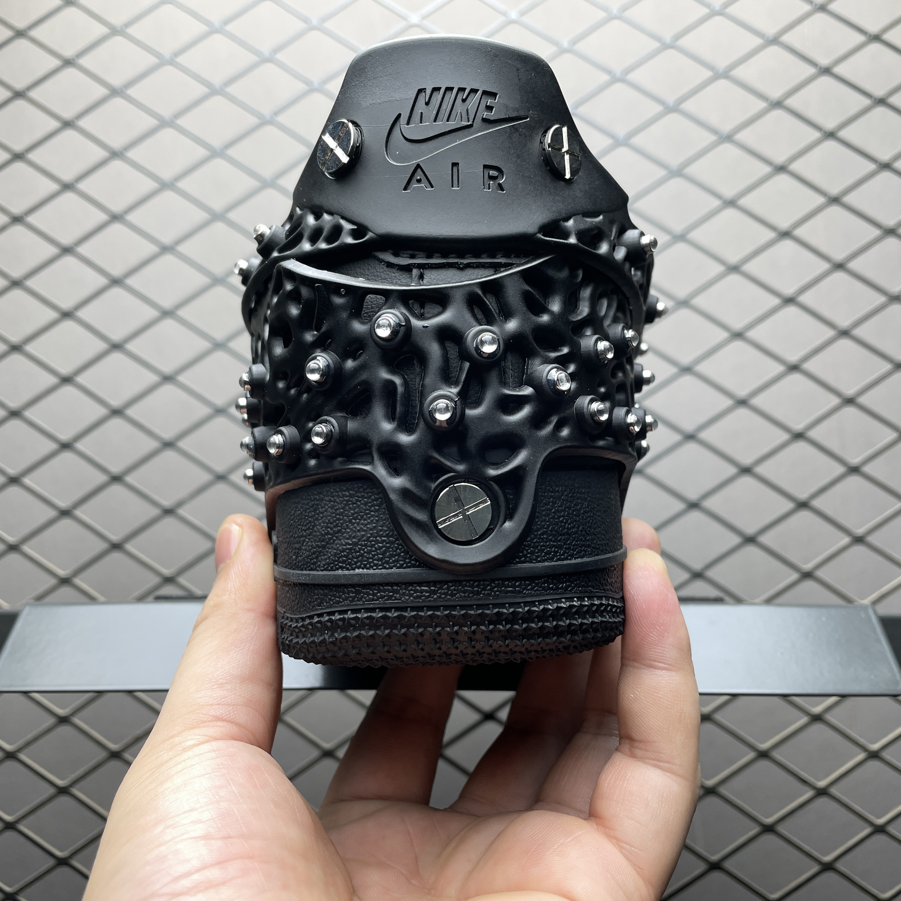 Swarovski × Nike Women's Air Force 1 Low Retro Reflective Crystal "Triple Black"（CV7668-001）