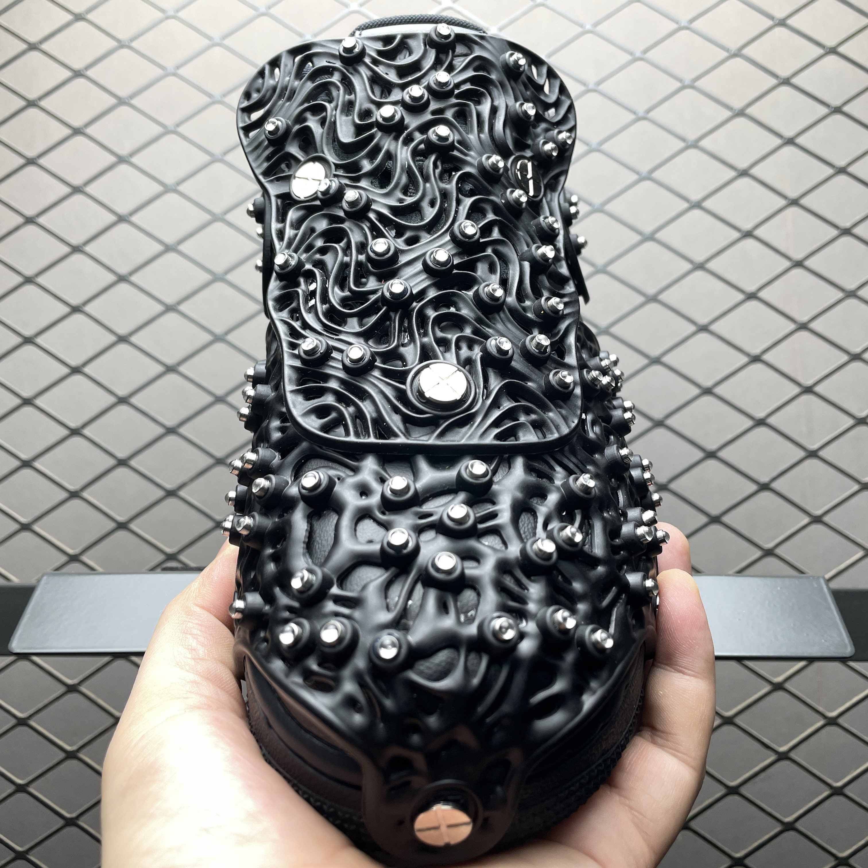 Swarovski × Nike Women's Air Force 1 Low Retro Reflective Crystal "Triple Black"（CV7668-001）