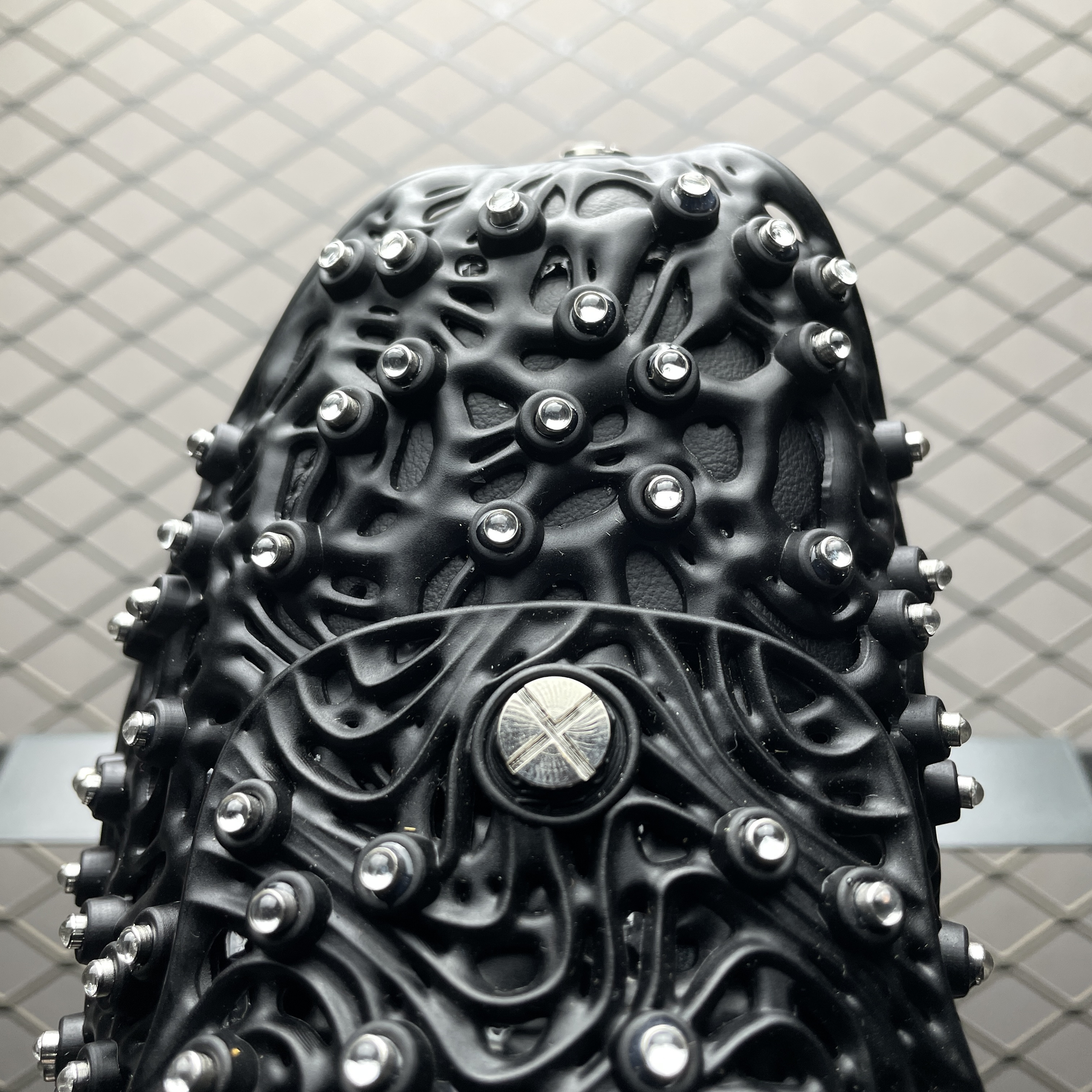 Swarovski × Nike Women's Air Force 1 Low Retro Reflective Crystal "Triple Black"（CV7668-001）