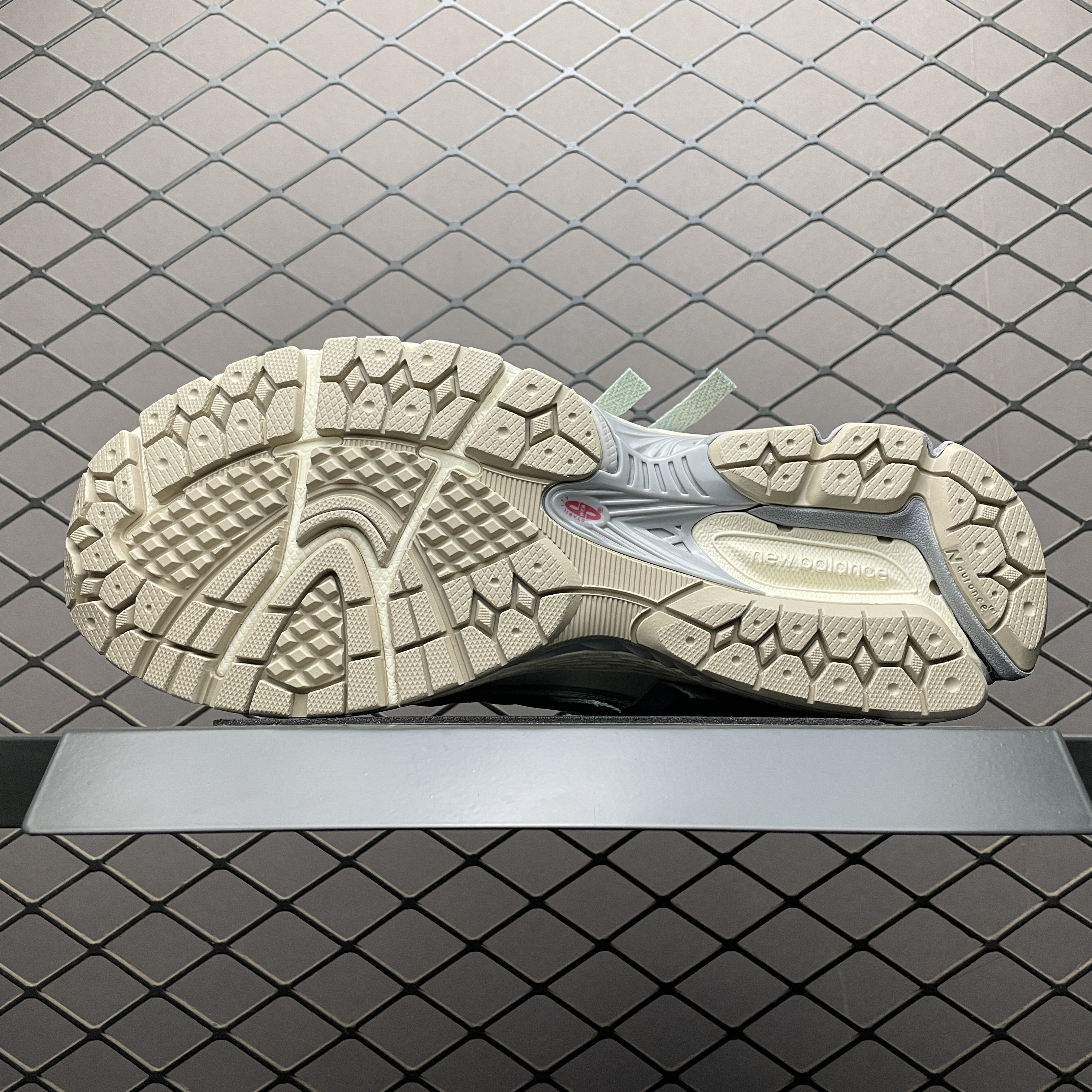 New Balance 1906A "Sea Salt/Lone Star Grey"(U19065DY）