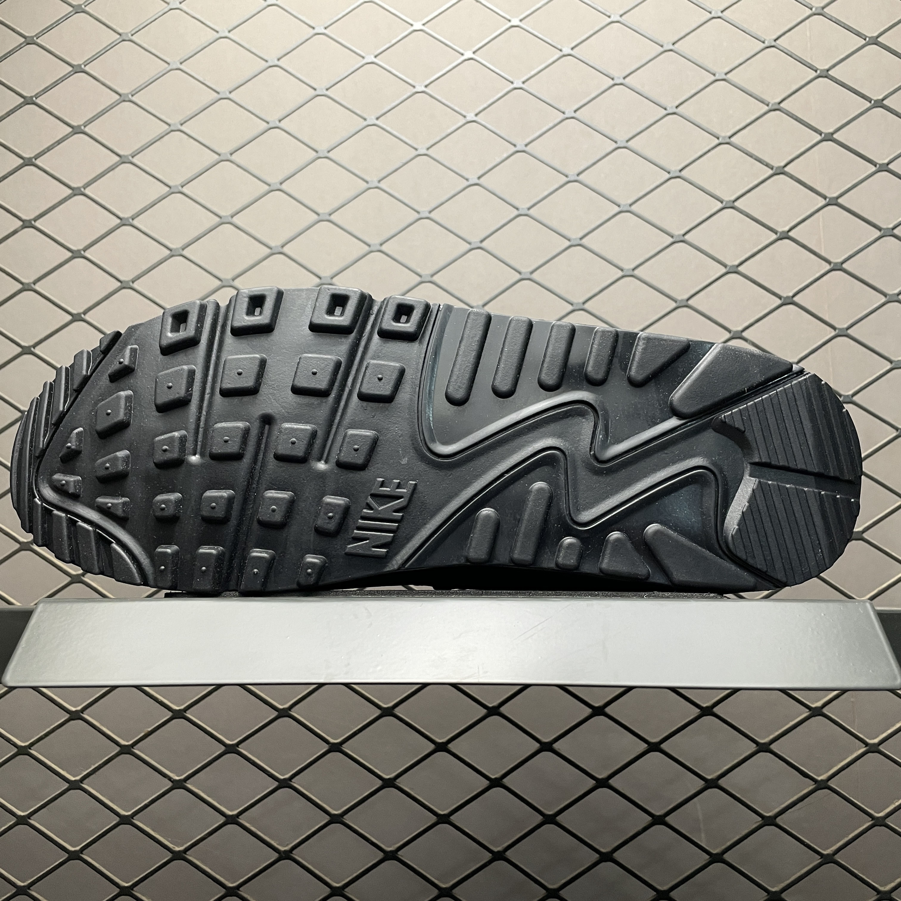 Nike Air Max 90 "Black Tiffany" (IF0670-002)