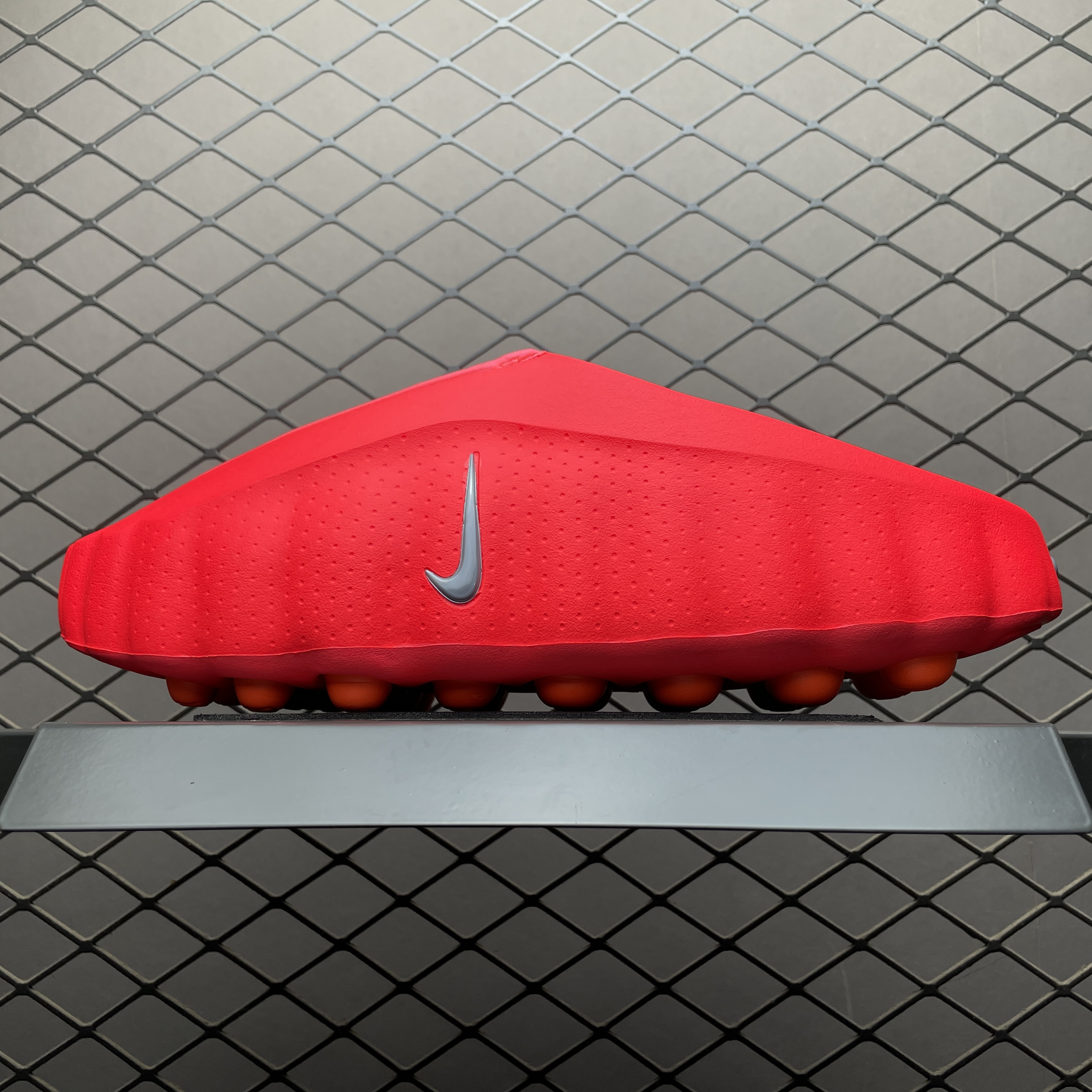 Nike Mind 001 Mules "Solar Red/Hyper Crimson"（HQ4307-600）