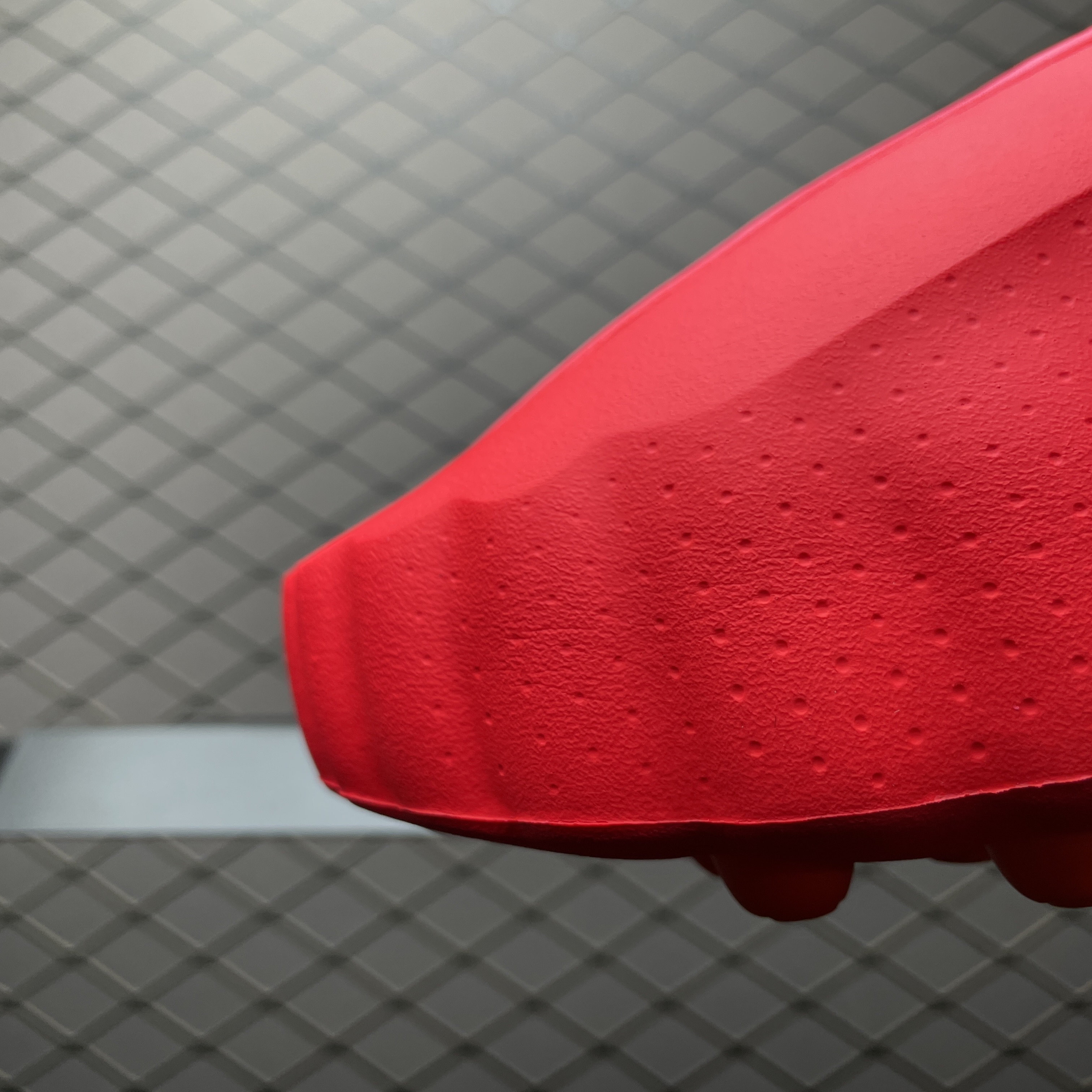 Nike Mind 001 Mules "Solar Red/Hyper Crimson"（HQ4307-600）