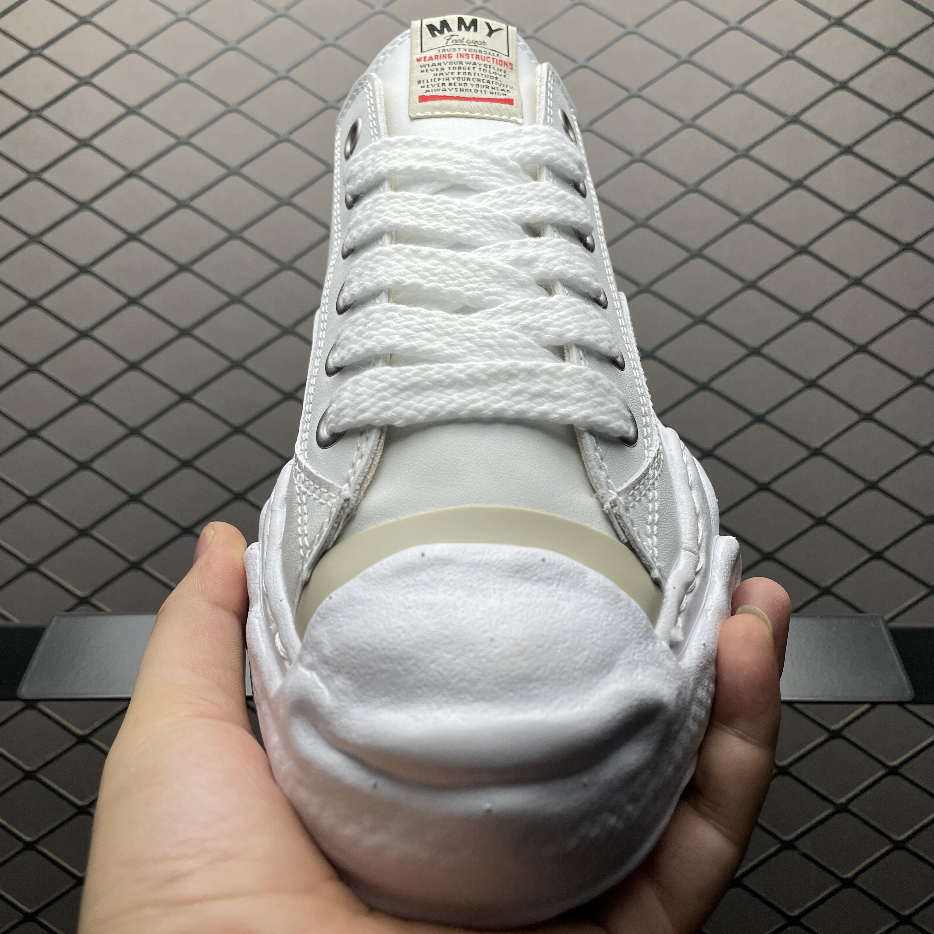 Maison Mihara Yasuhiro Hank OG Sole Leather Low 'White(A05FW704 WHT)