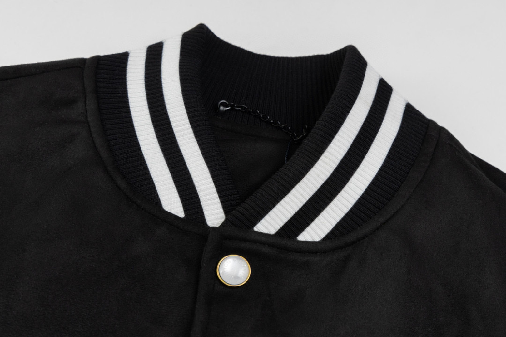 Louis Vuitton Embellished Lambskin Bomber Blouson（1AFXEL）