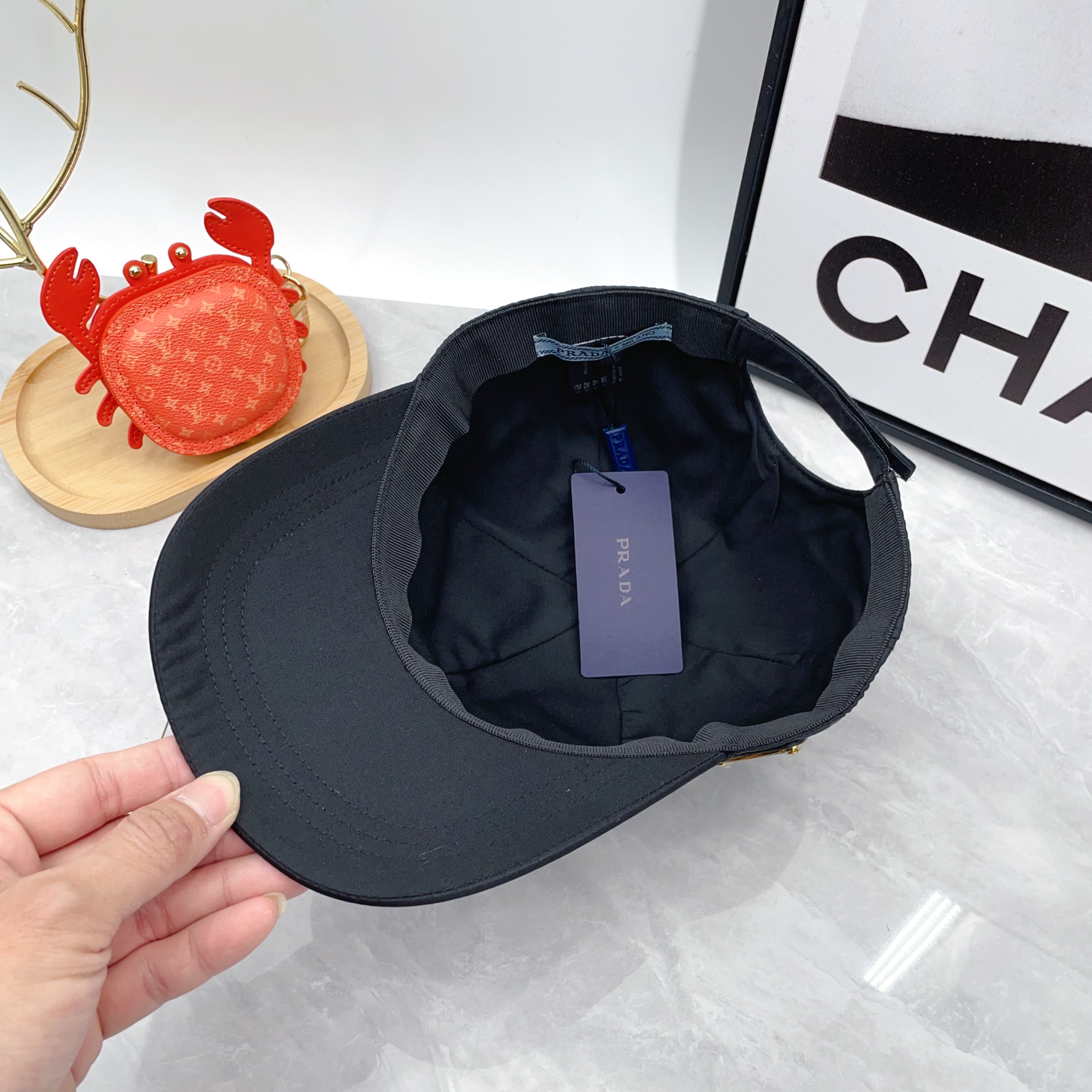 PRADA Re-Nylon baseball cap（1HC2742DMIF0632）