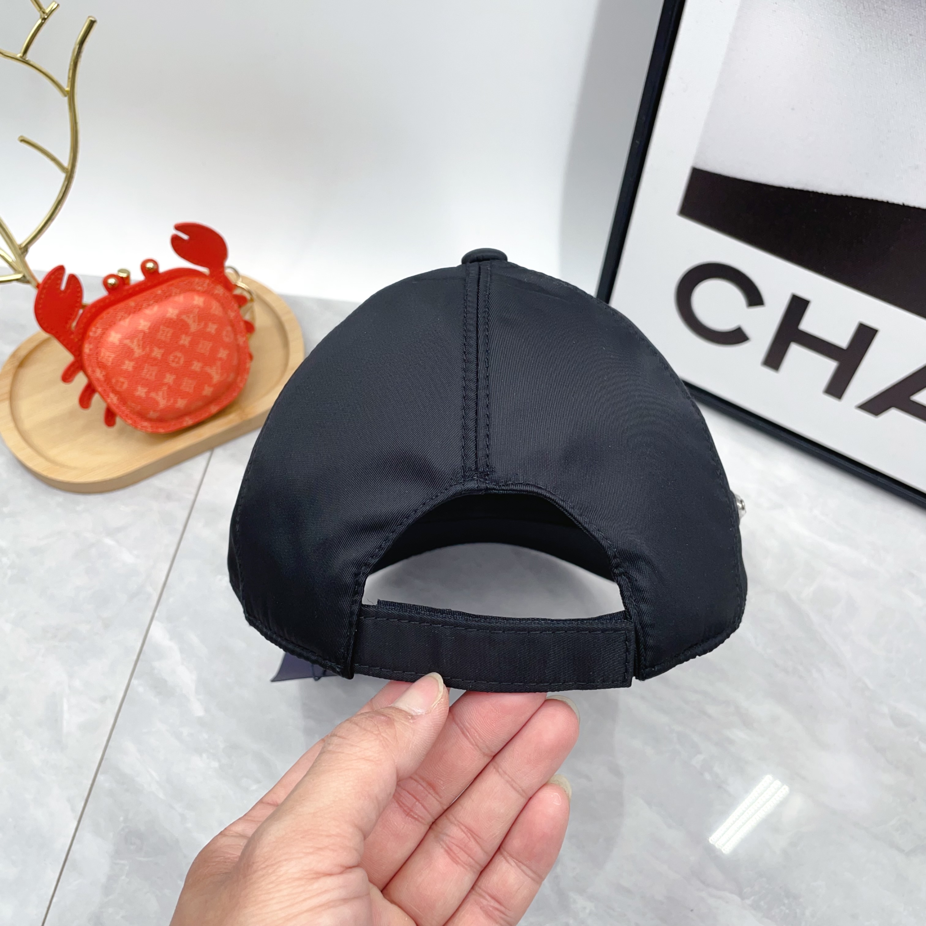 PRADA Re-Nylon baseball cap（1HC274-2B15-F0002）