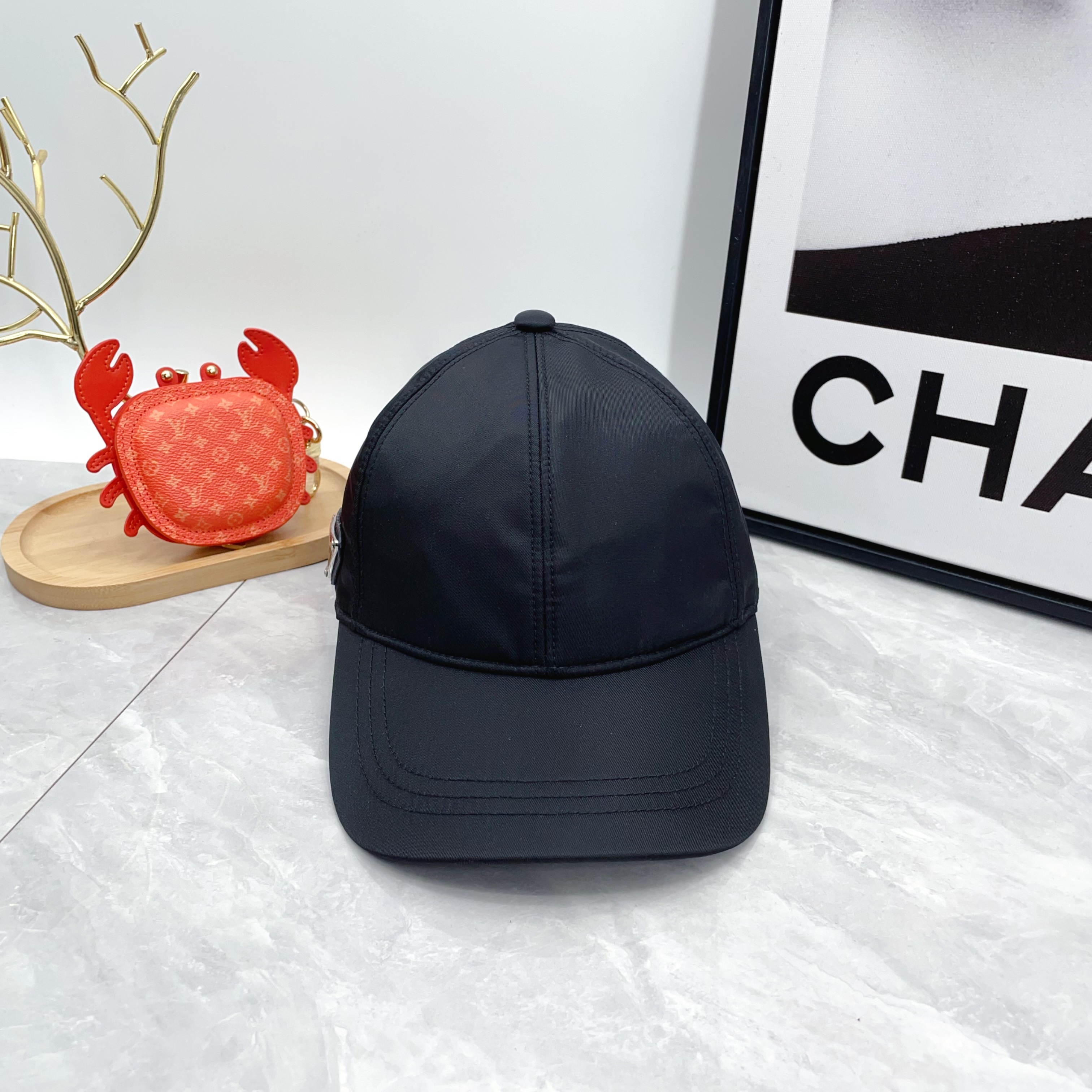 PRADA Re-Nylon baseball cap（1HC274-2B15-F0002）