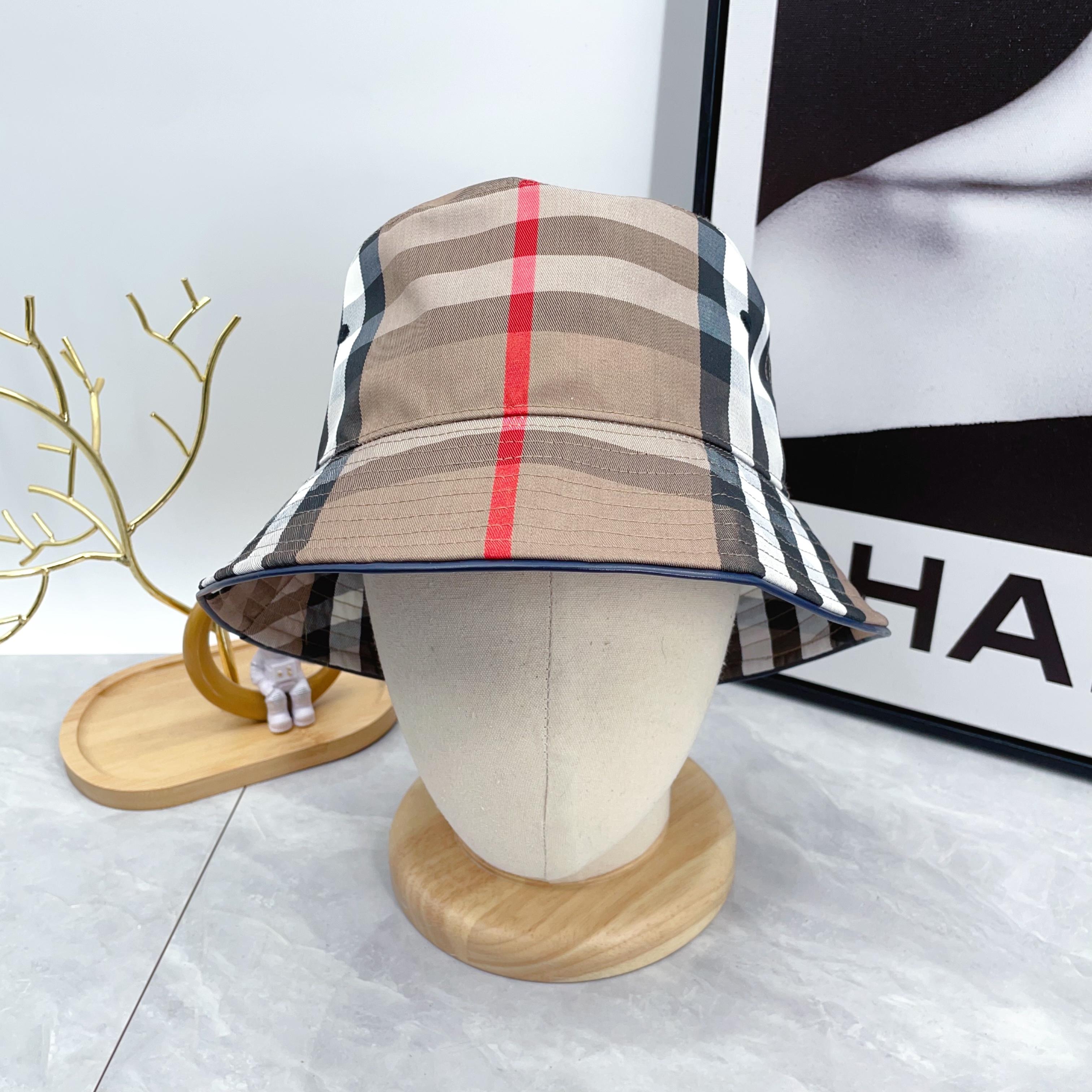 BURBERRY PEDORAS (Check Cotton Bucket Hat (8050065))（8050065）