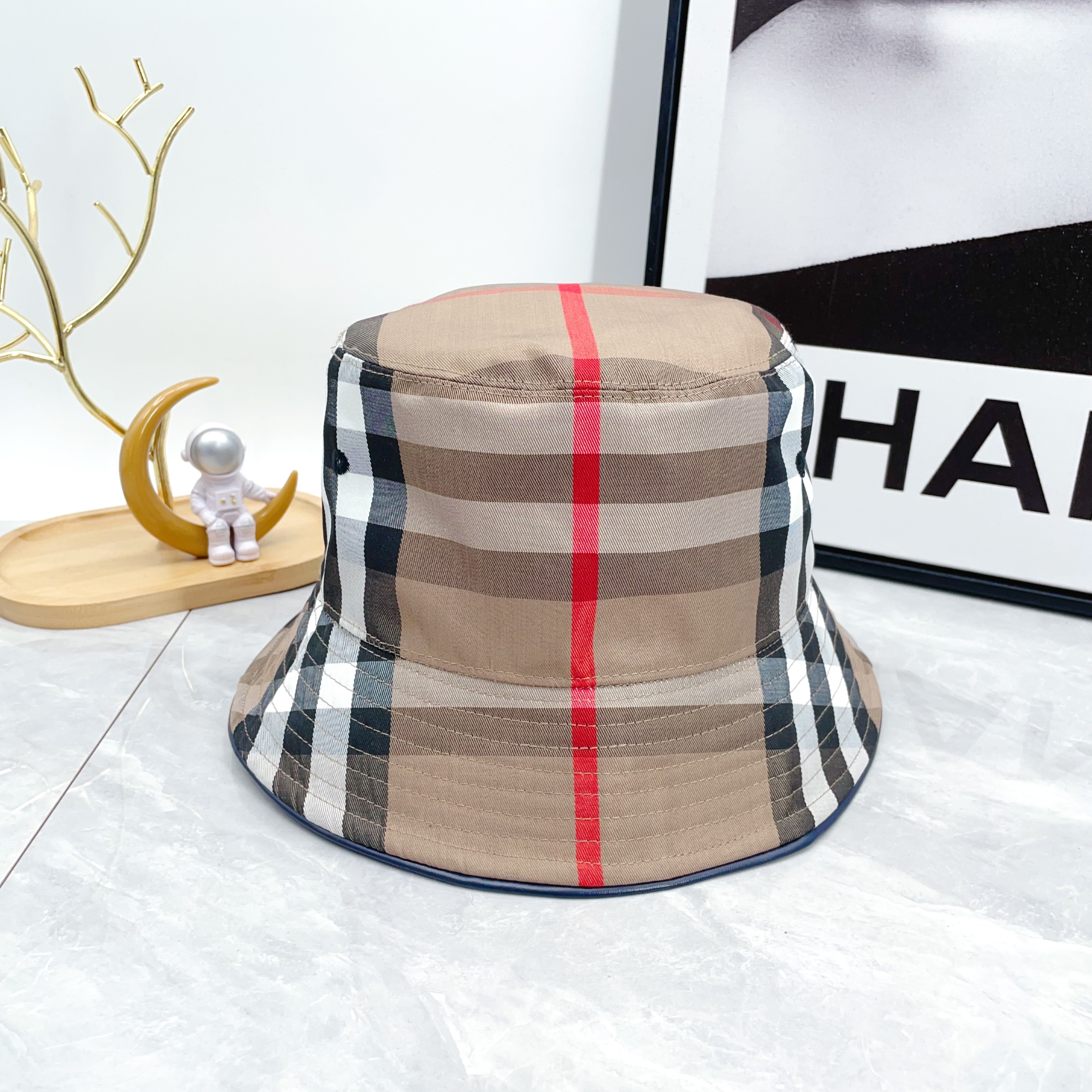 BURBERRY PEDORAS (Check Cotton Bucket Hat (8050065))（8050065）