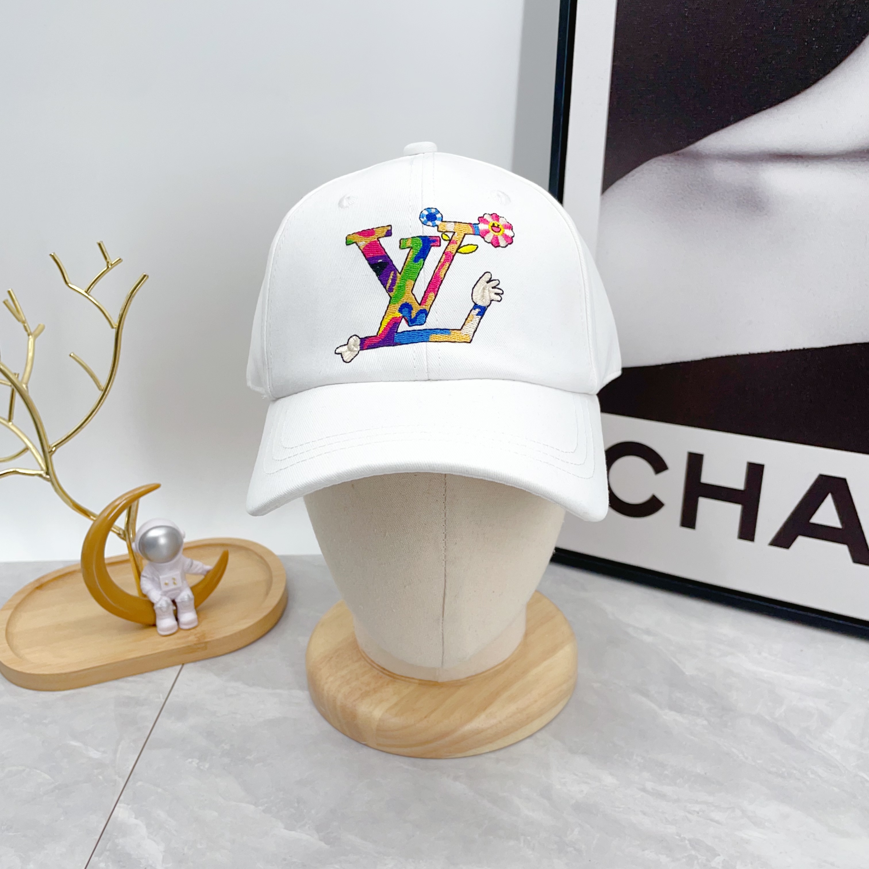 Louis Vuitton Cap Superflat（M5000M）