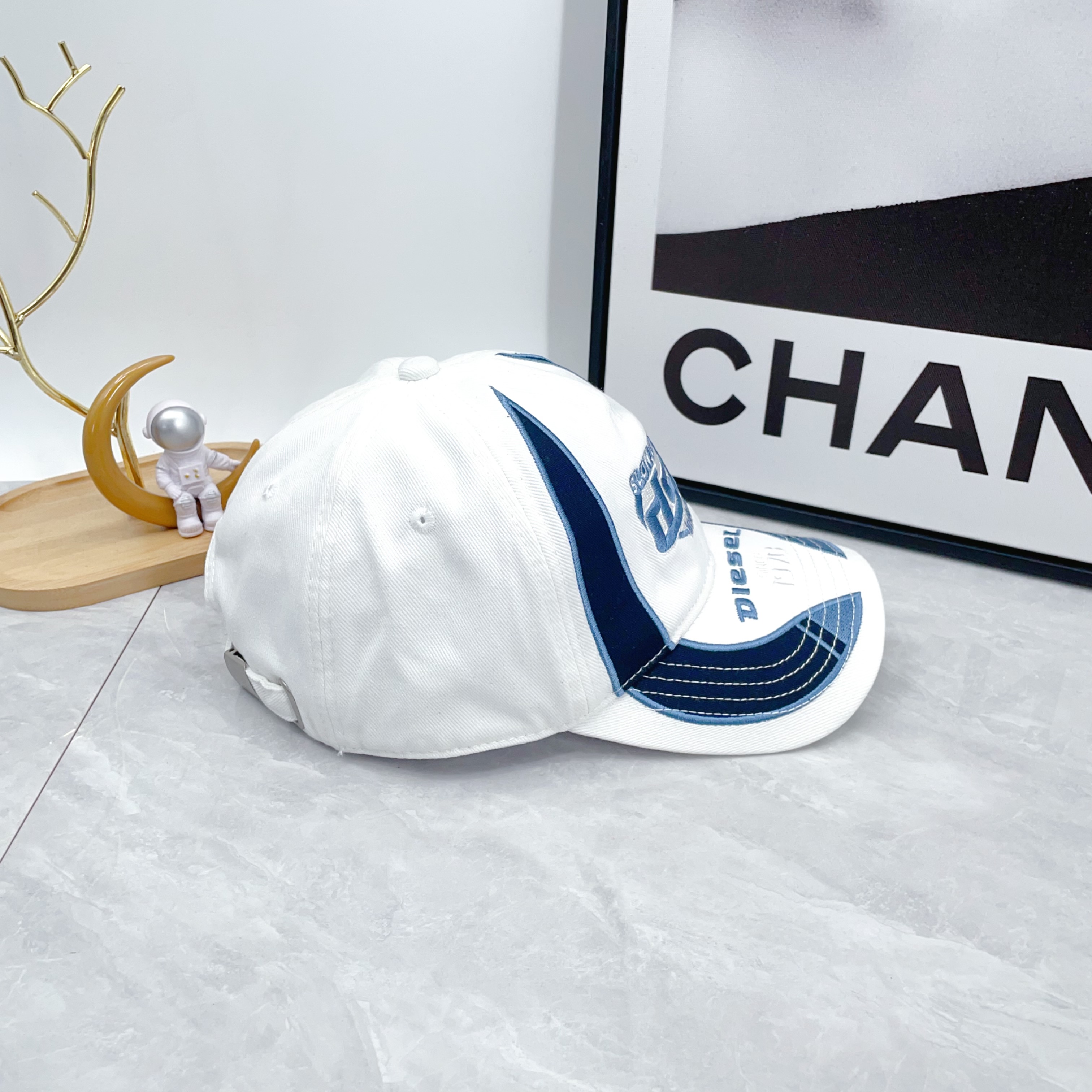 Diesel C-Arson Cap Black（A173970PFAA）