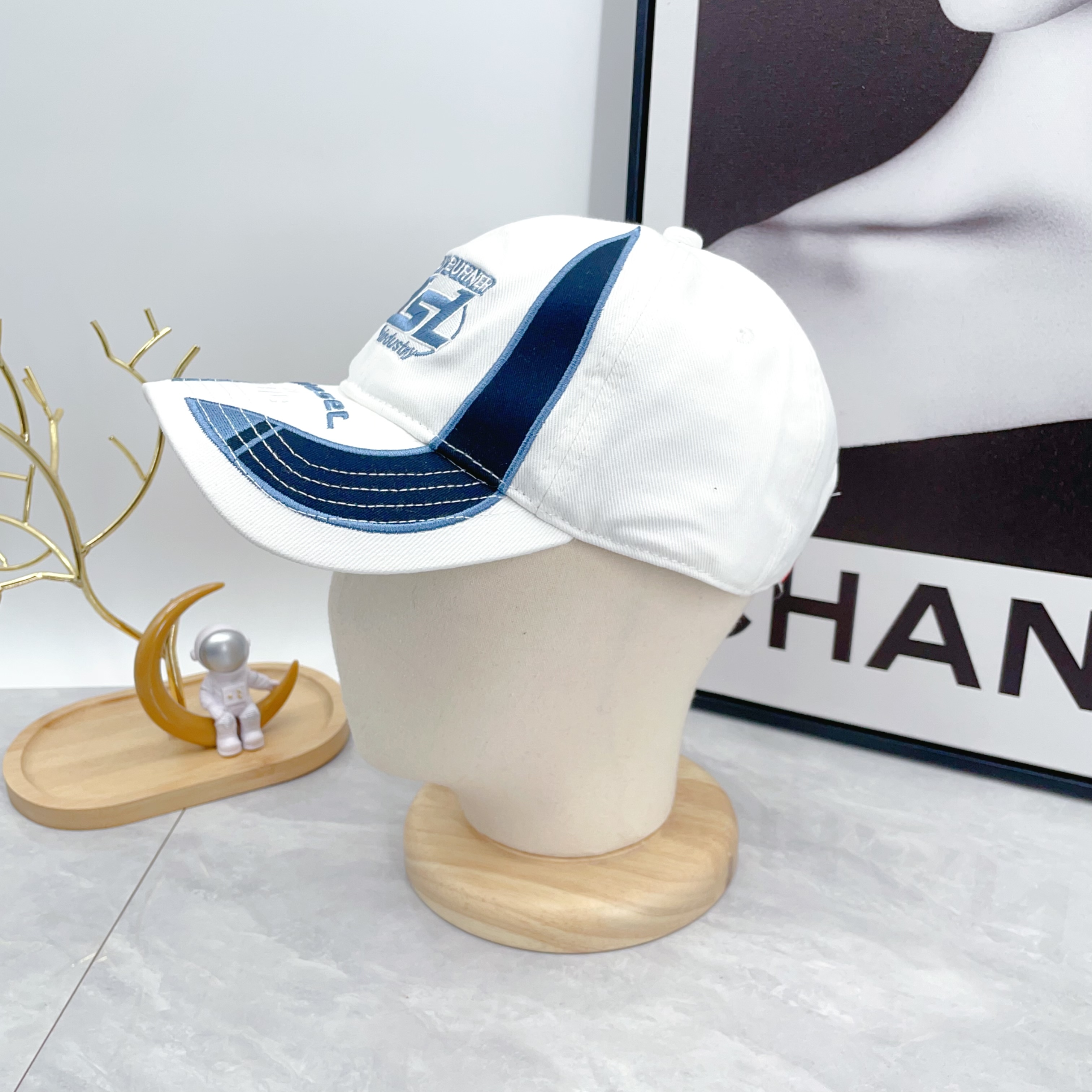 Diesel C-Arson Cap Black（A173970PFAA）