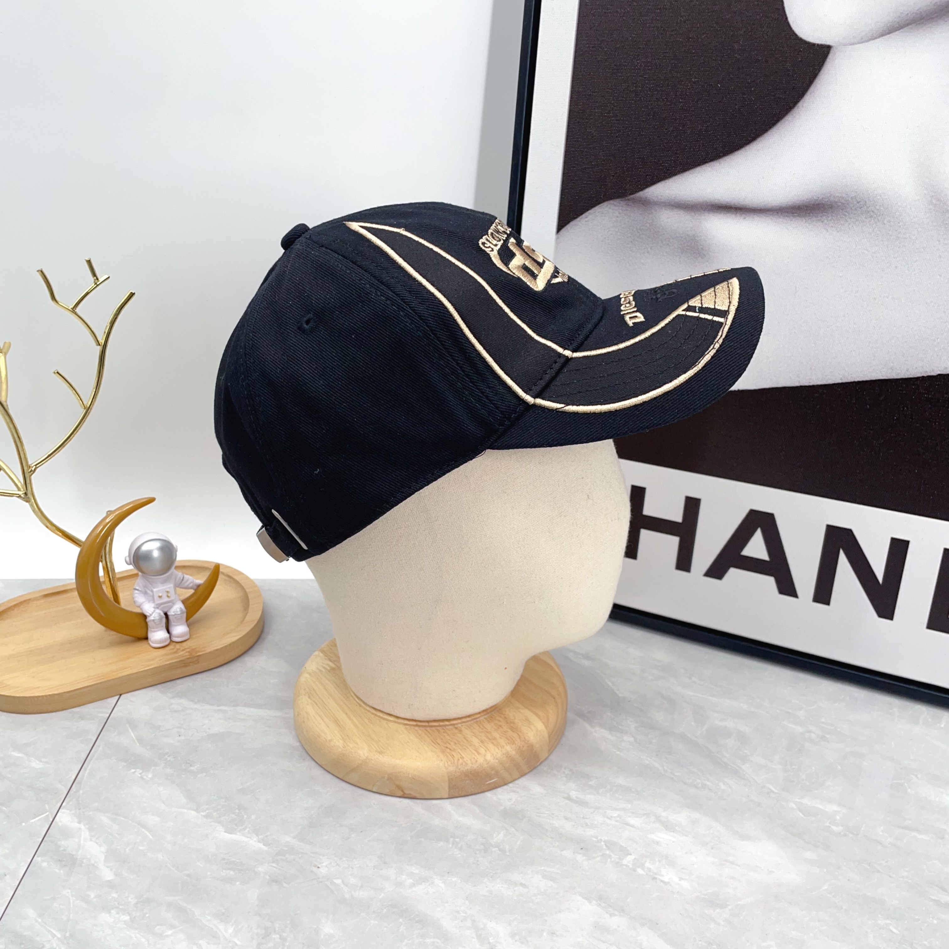 Diesel C-Arson Cap Black（A173970PFAA）