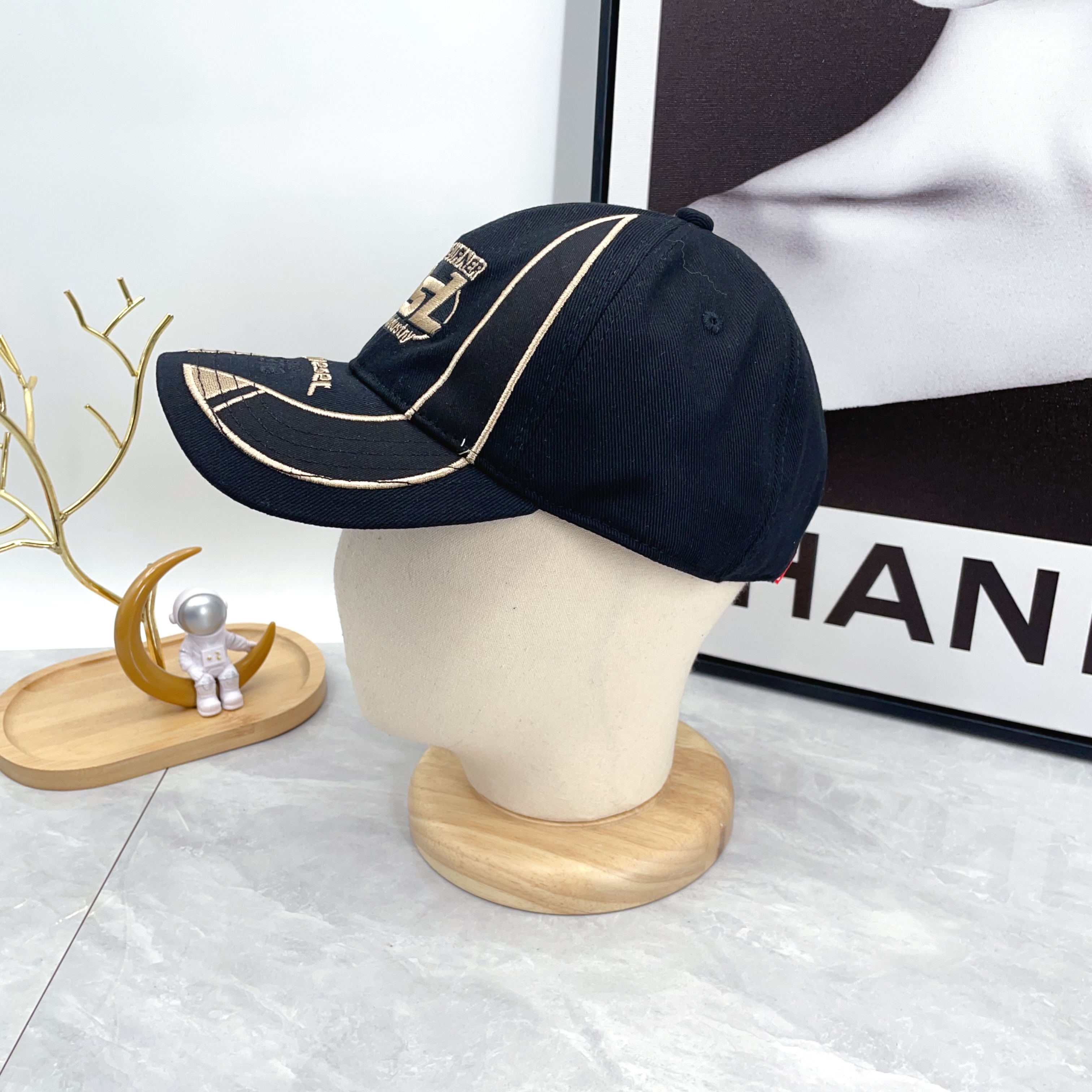 Diesel C-Arson Cap Black（A173970PFAA）