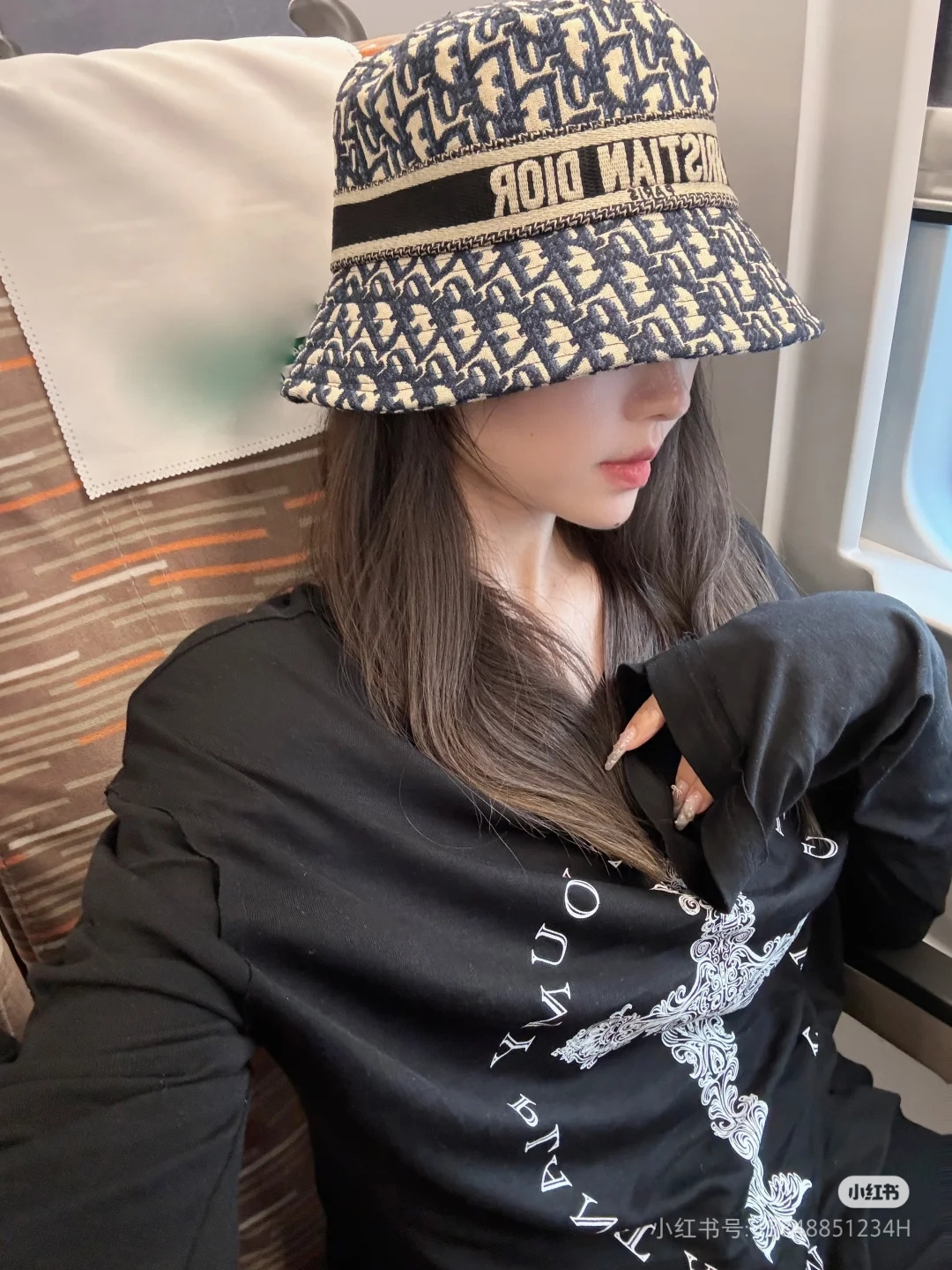 Dior D-Bobby Bob Hat（11DOB923I132C541）