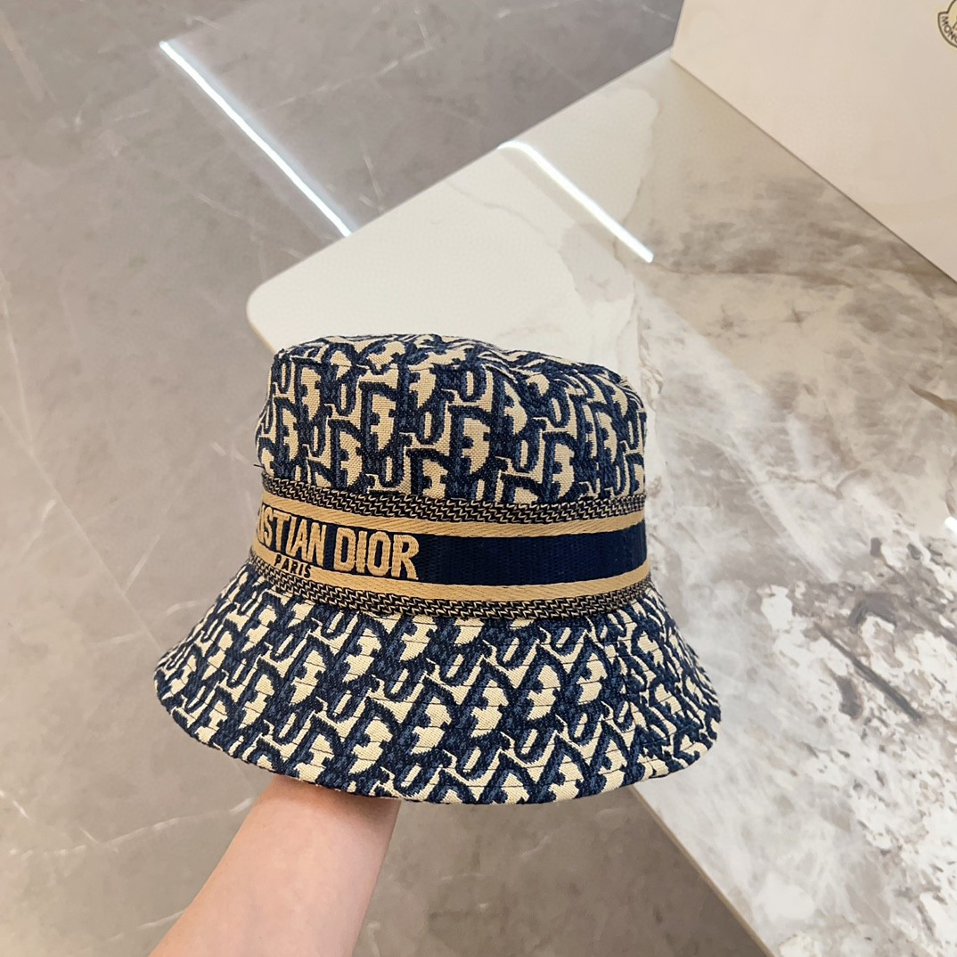 Dior D-Bobby Bob Hat（11DOB923I132C541）