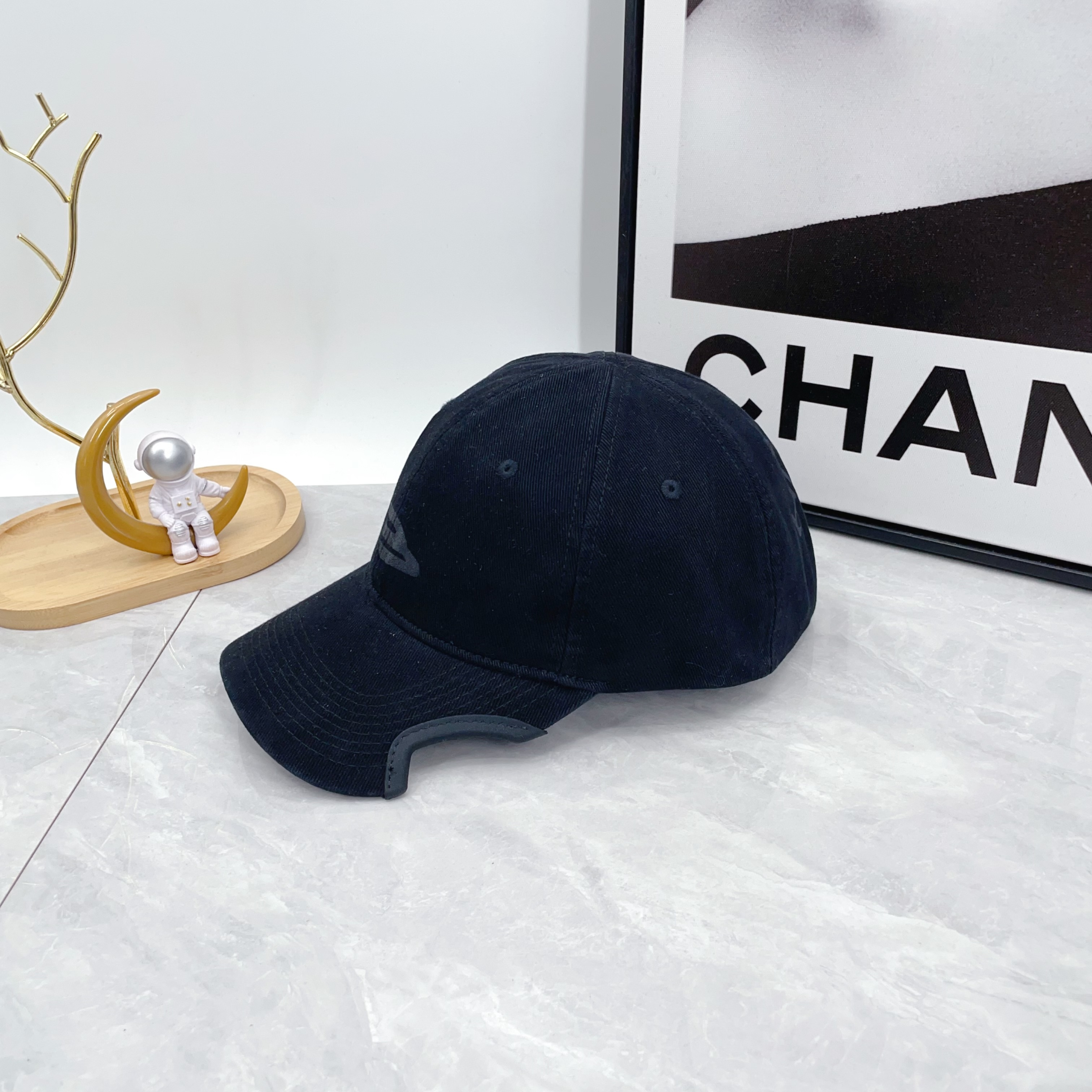 Balenciaga monogram baseball cap（794887410B2）