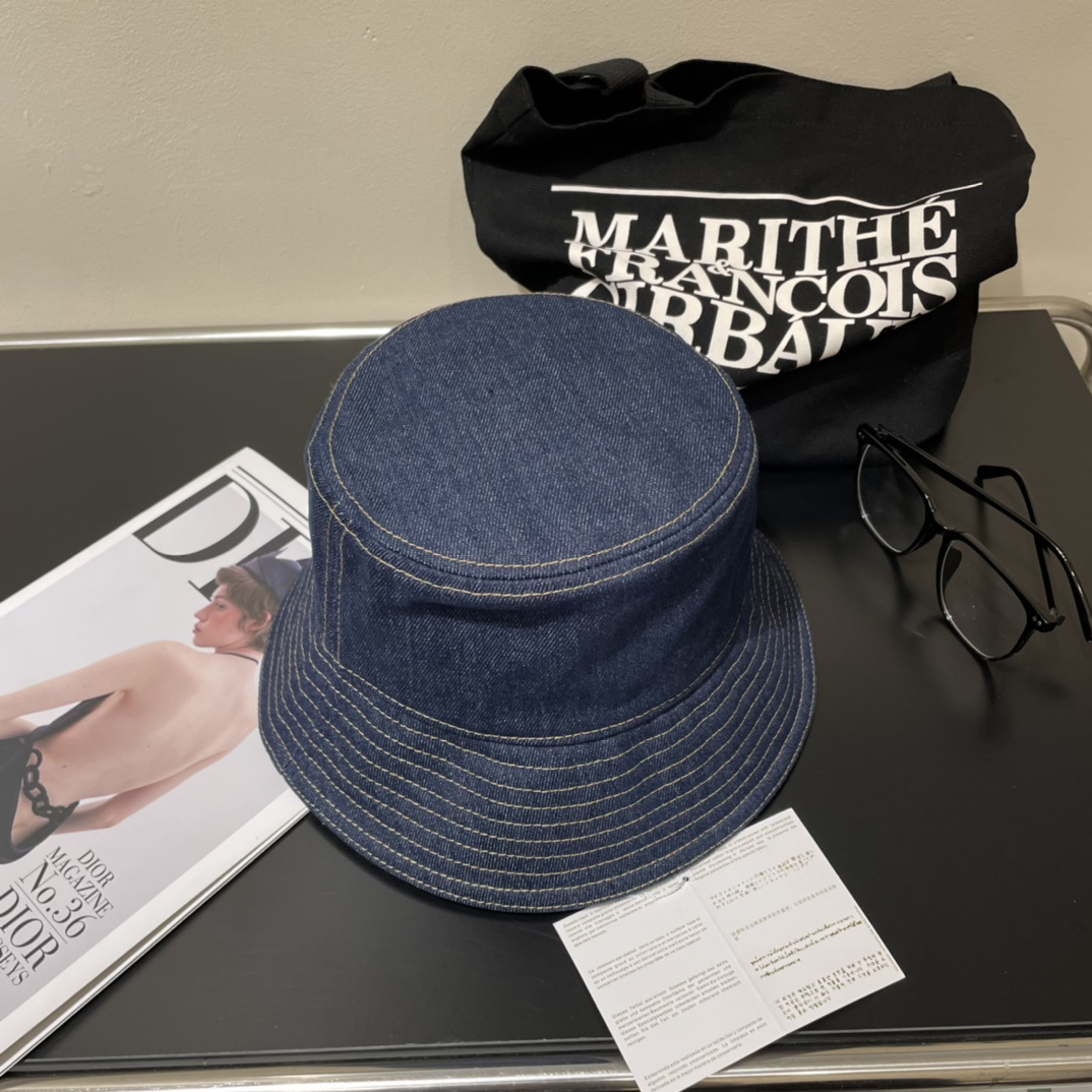 MIU MIU Contrast Embroidered Logo Fabric Bucket Hat（5HC196_AJ6_F0QV1）