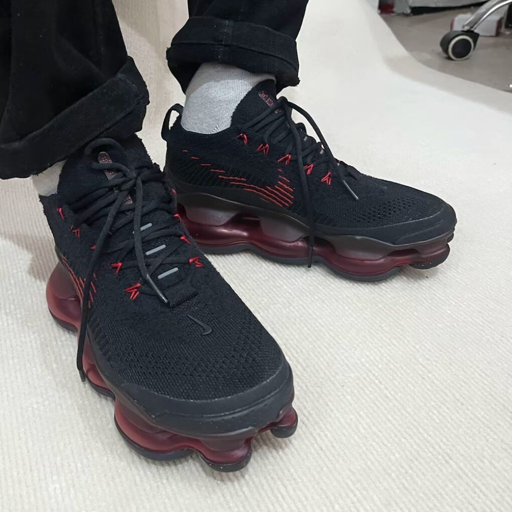 Nike ナイキ エアマックス スコーピオン ブラックアンドユニバーシティレッド ナイキ DJ4701-004 メンズ スニーカー ランニングシューズ  21SN-DJ4701-004 - メルカリ