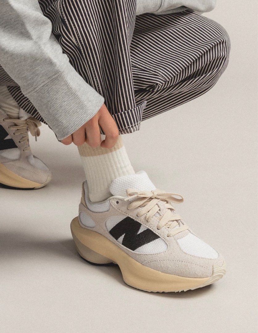 New balance WRPD Warped Runner Sea Salt Sandstone Blacktop UWRPDMOB, 男裝, 鞋,  波鞋- Carousell