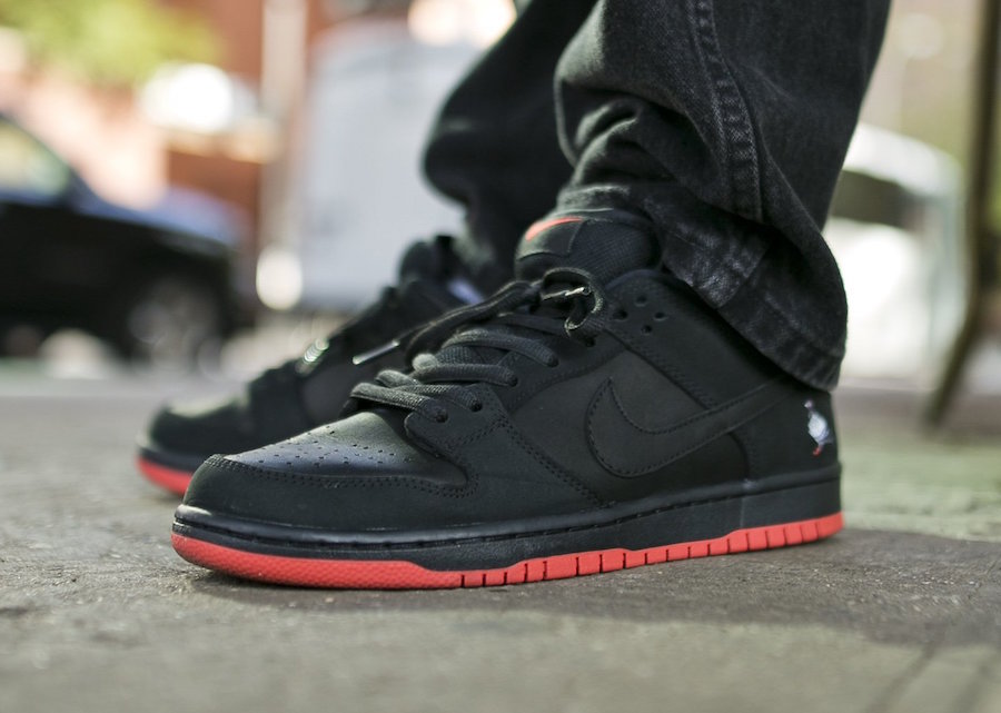 Nike SB Dunk Low TRD QS 