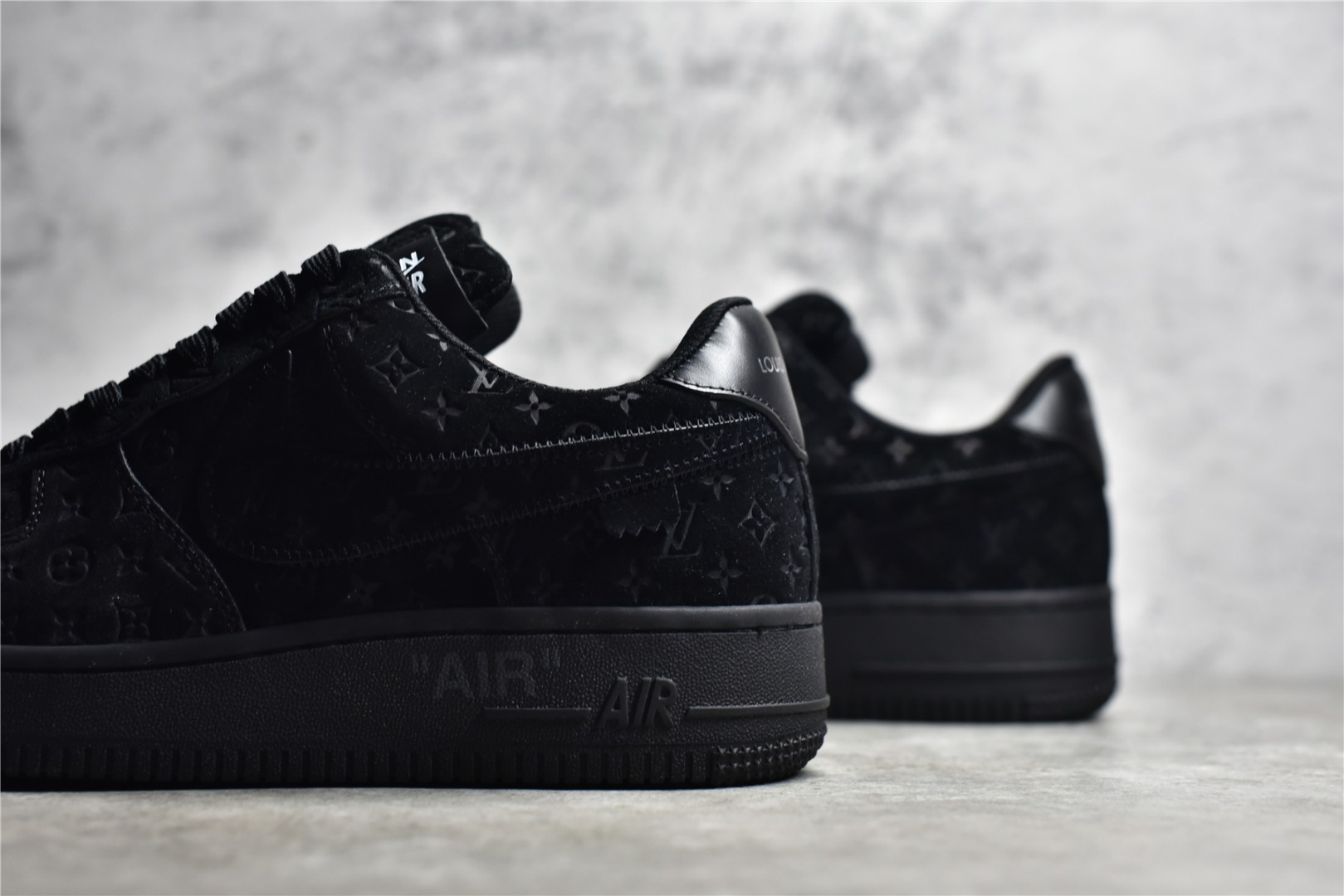 Louis Vuitton × Nike Air Force 1 Low by Virgil Abloh "Black"（1A9VD6）