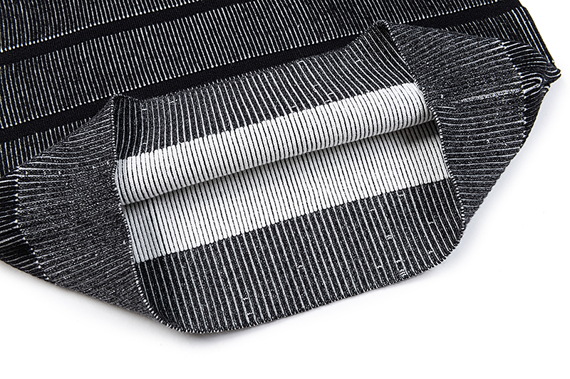 Stone Island Striped Compass Patch Sweater（7915513D1-V0029）