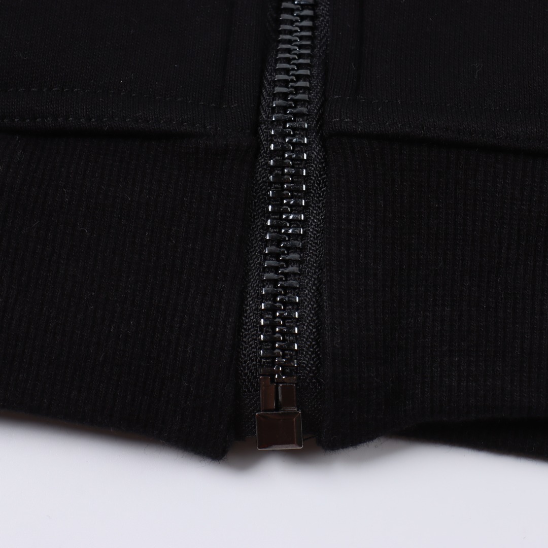 Burberry Cotton Blend Zip Hoodie（8026221）